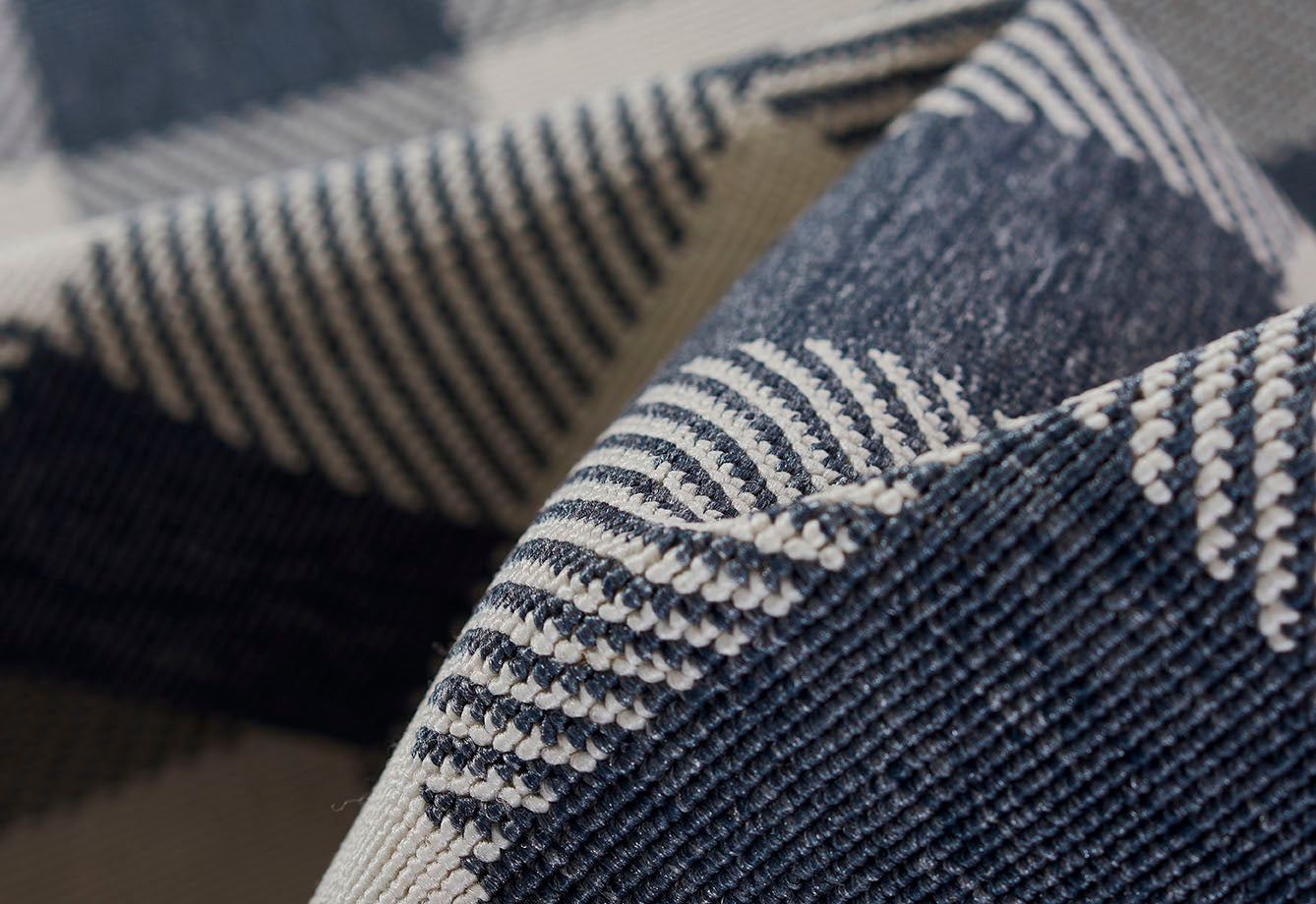 Braemar Plaid Denim Outdoor Rug 5-Rugs - indoor/outdoor Momeni