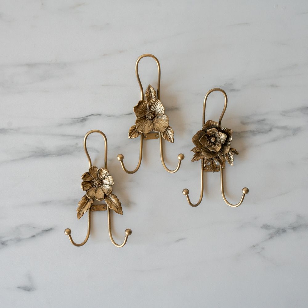Flower Hook with Antique Gold Finish wall hook Vagabond Vintage (Faire)