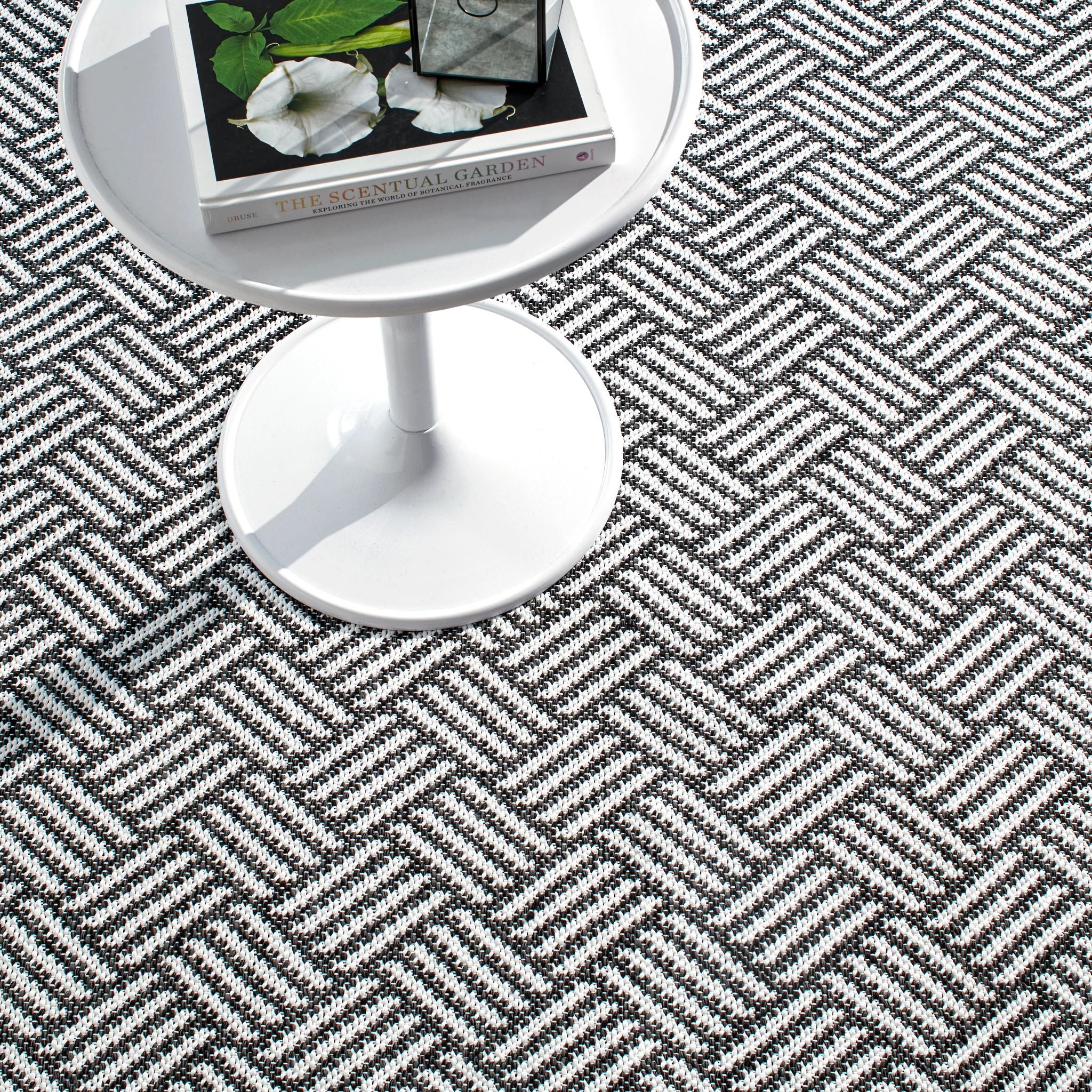 Crisscross Handwoven Indoor/Outdoor Rug Dash & Albert