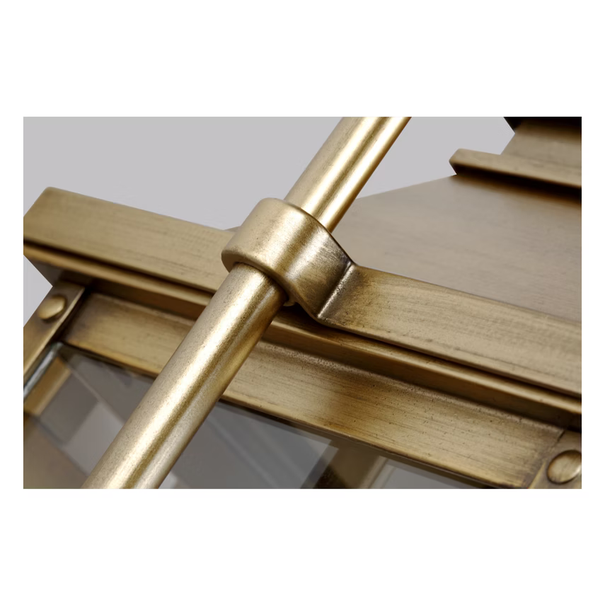 Wellsworth Small Lantern LIGHTING - outdoor fixture Visual Comfort