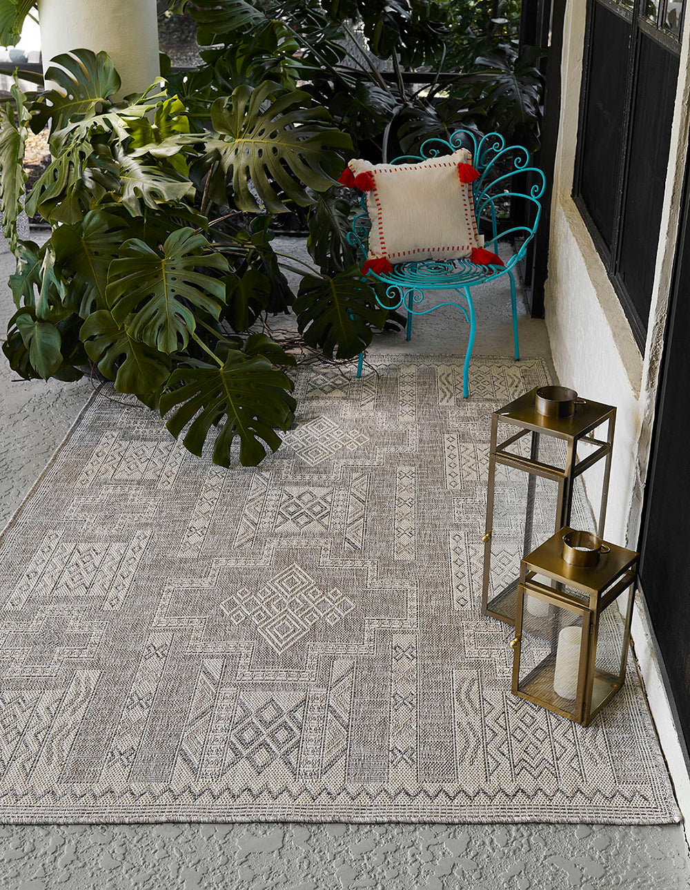 Harbor Grey Motif Outdoor Rug 5-Rugs - indoor/outdoor Momeni
