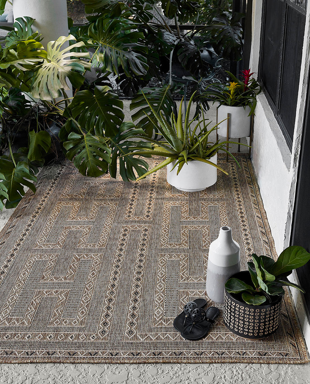 Harbor Natural Lattice Outdoor Rug 5-Rugs - indoor/outdoor Momeni