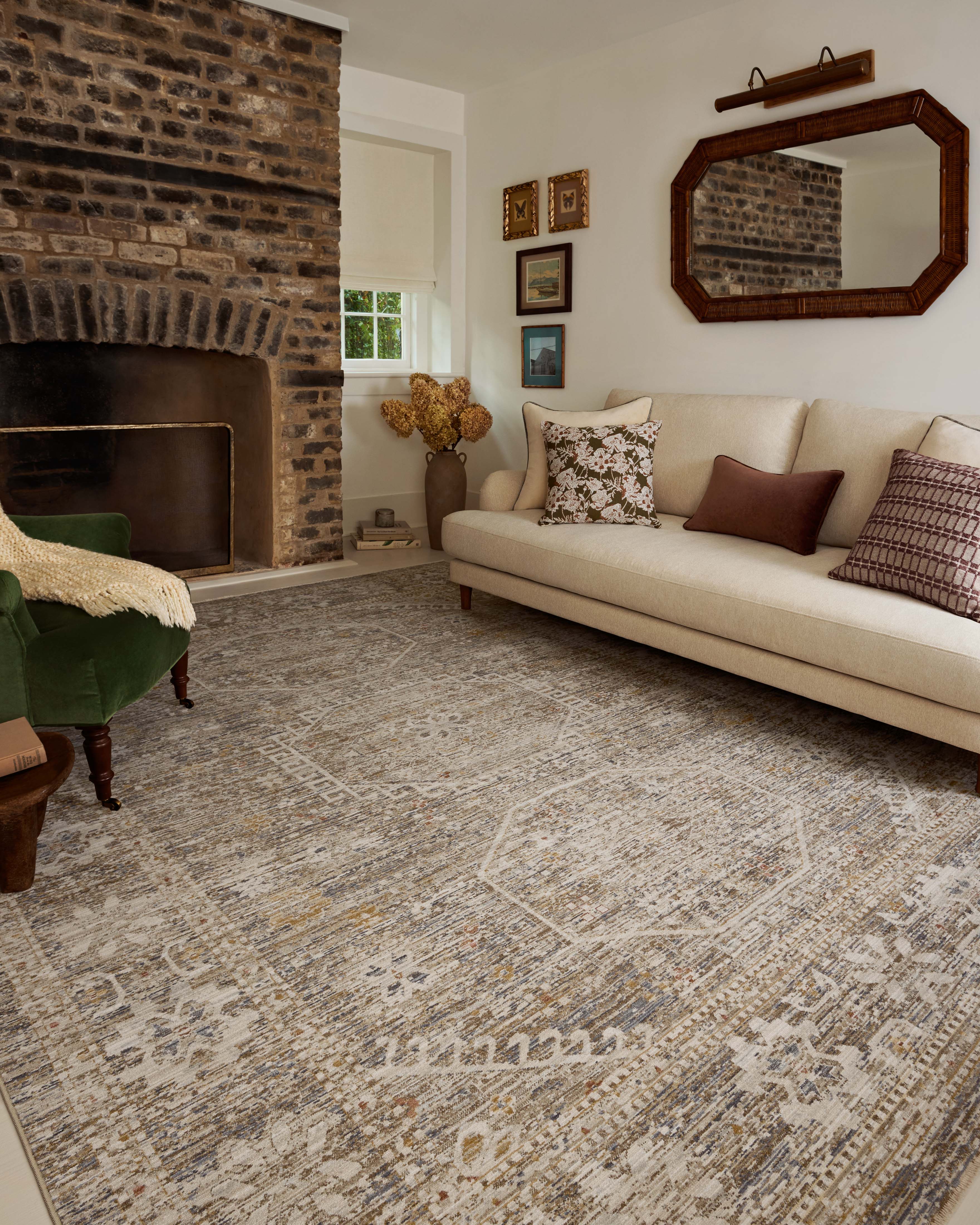 OVERSTOCK ITEM - Loloi Ida Taupe / Multi Rug - 5'-3" x 7'-6" IN STORE - Sale Rug Loloi