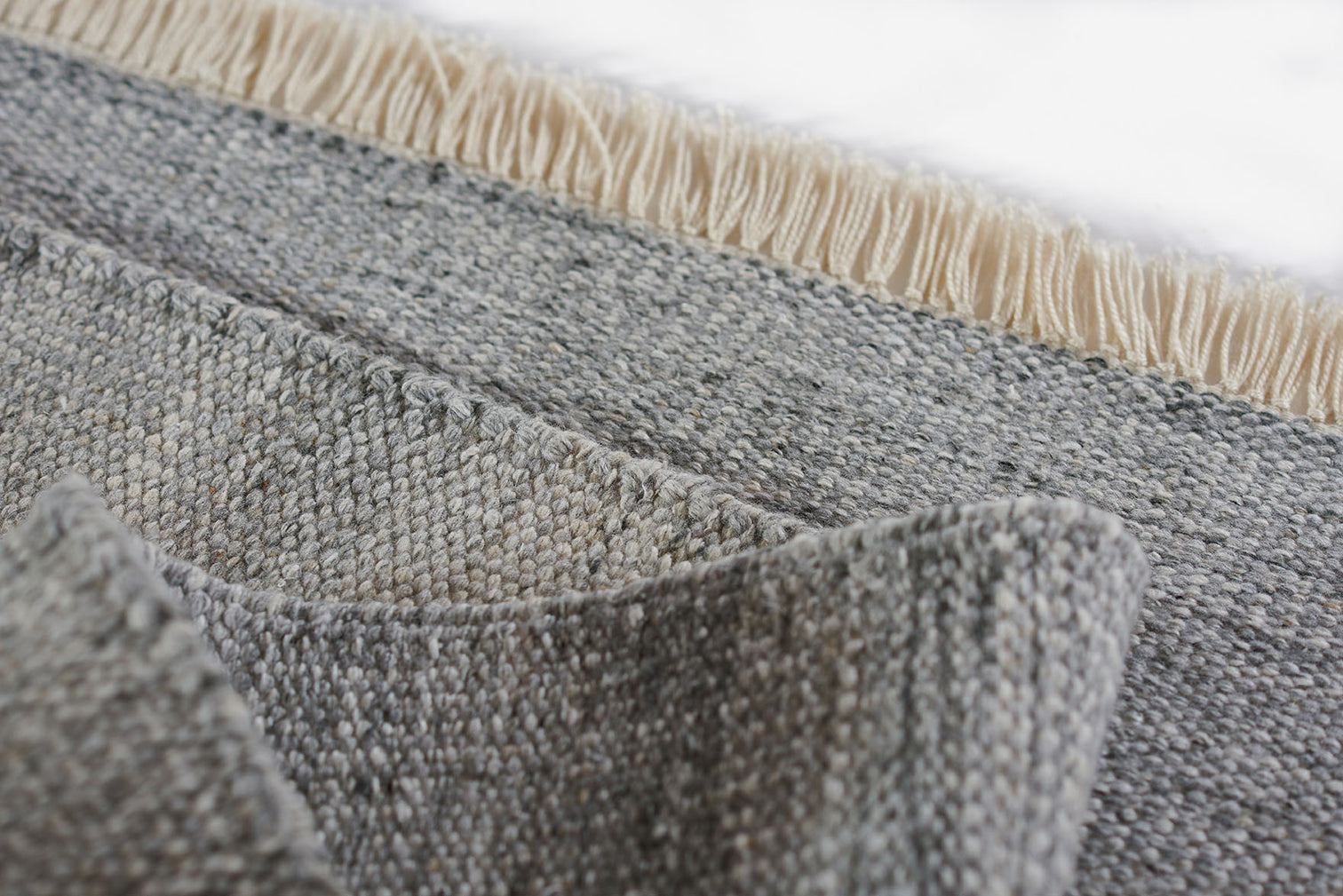 Cedar Silver Outdoor Rug 5-Rugs - indoor/outdoor Momeni