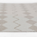 Mallow Beige Reversible Rug 5-Rugs - indoor/outdoor Momeni