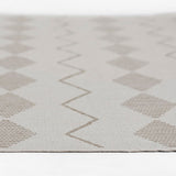 Mallow Beige Reversible Rug 5-Rugs - indoor/outdoor Momeni