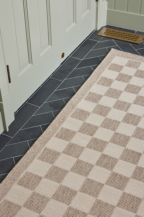 Sablebrook Taupe Checkered Rug 5-Rugs - indoor/outdoor Momeni