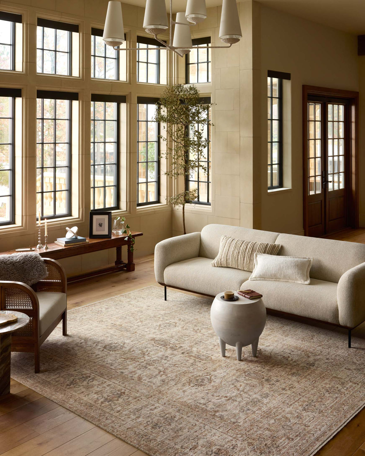 FLOOR MODEL - Loloi Heritage Ivory / Natural Rug - 9' x 12' RUGS - floor model Loloi