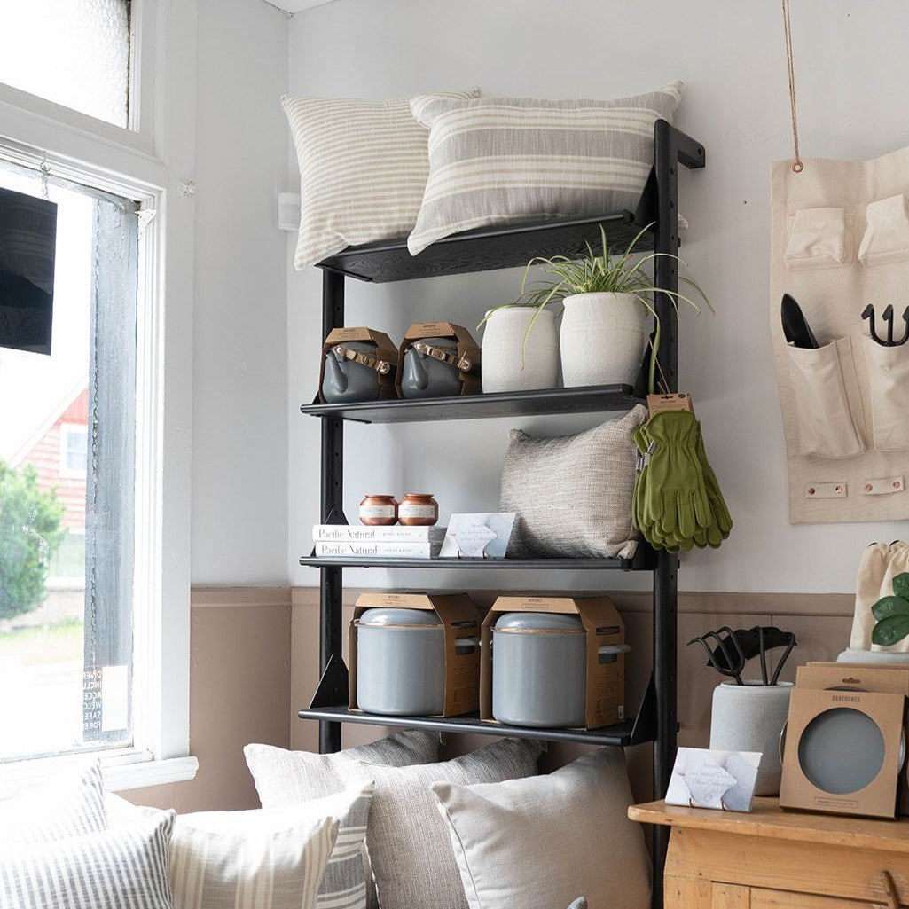 "Pacific Natural: Simple Seasonal Entertaining" by Jenni Kayne BOOKS - design Penguin Random House