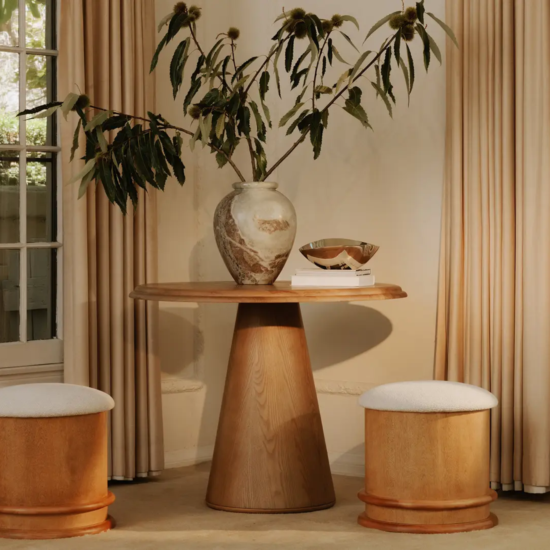 Tuttilo Café Table – view 2