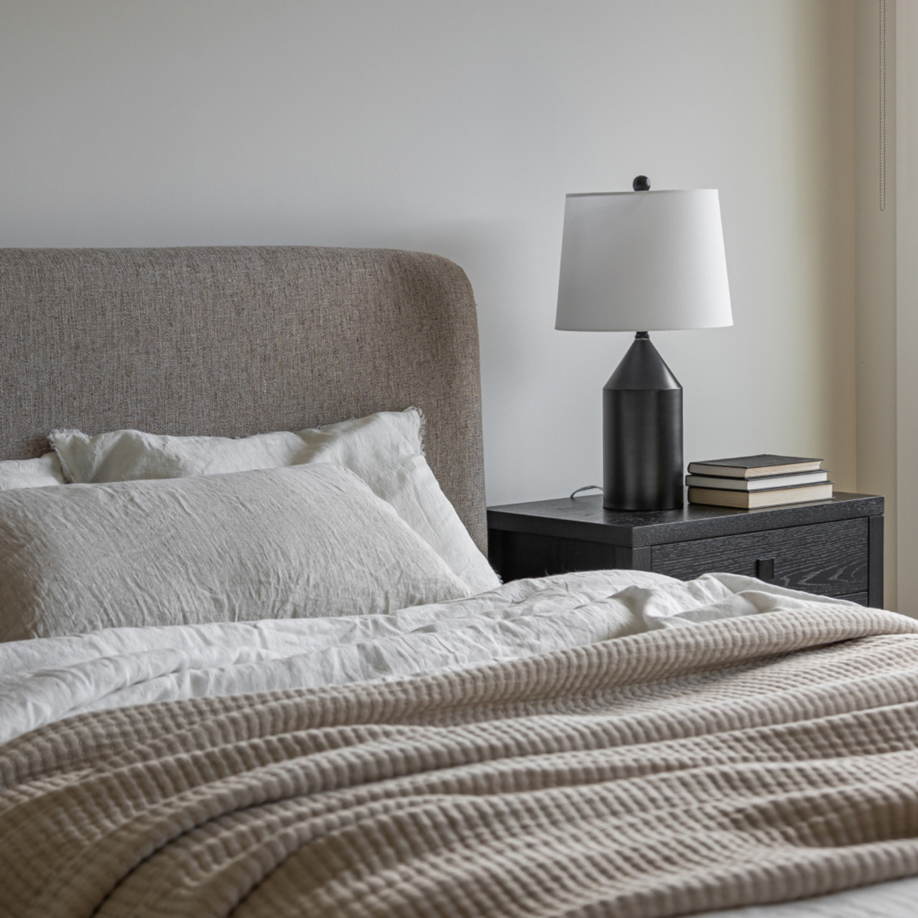 DISCONTINUED - Finley Short Bed 13 - FURNITURE - bed Style In Form