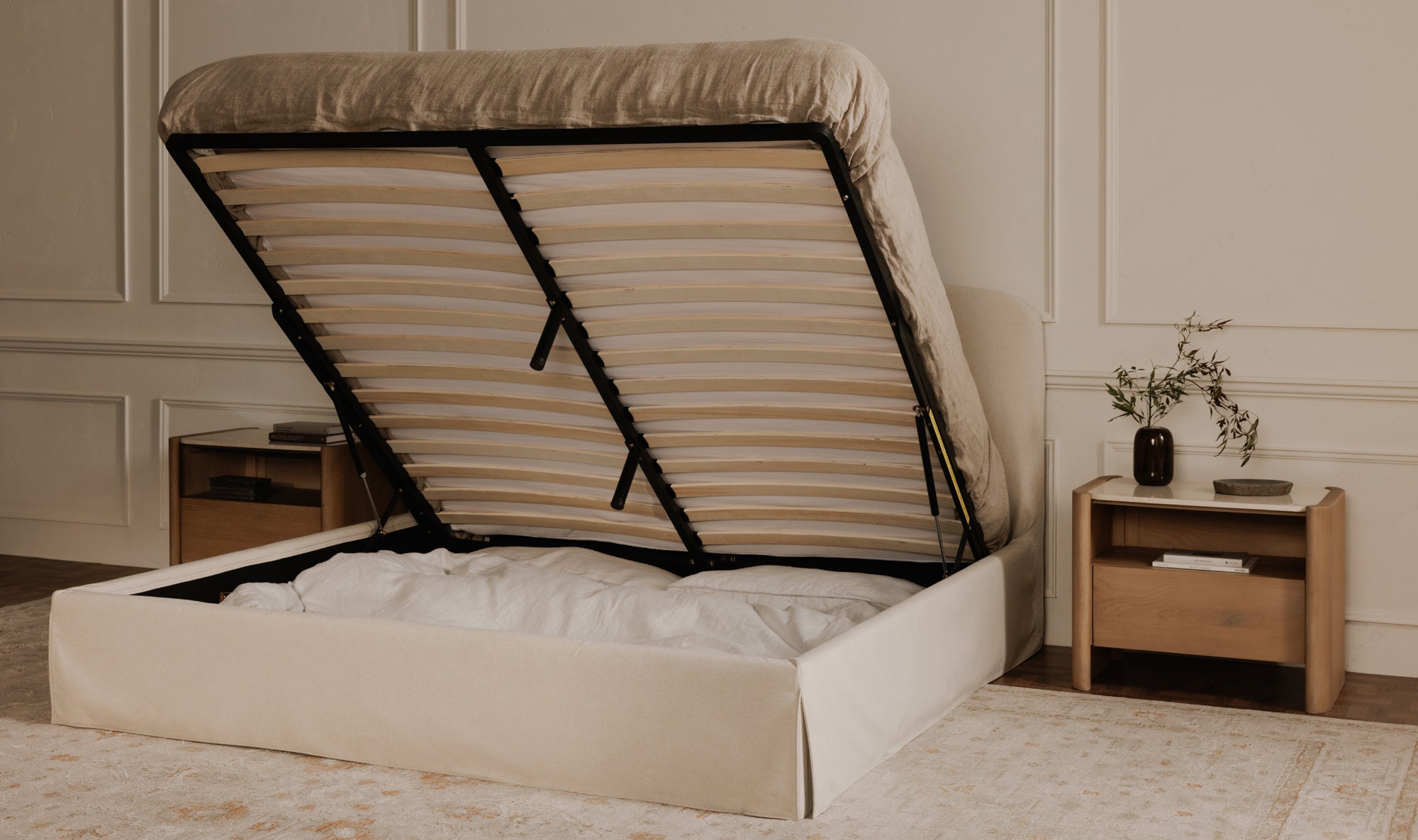 Jones Bed 13 - FURNITURE - bed Moe's Furniture