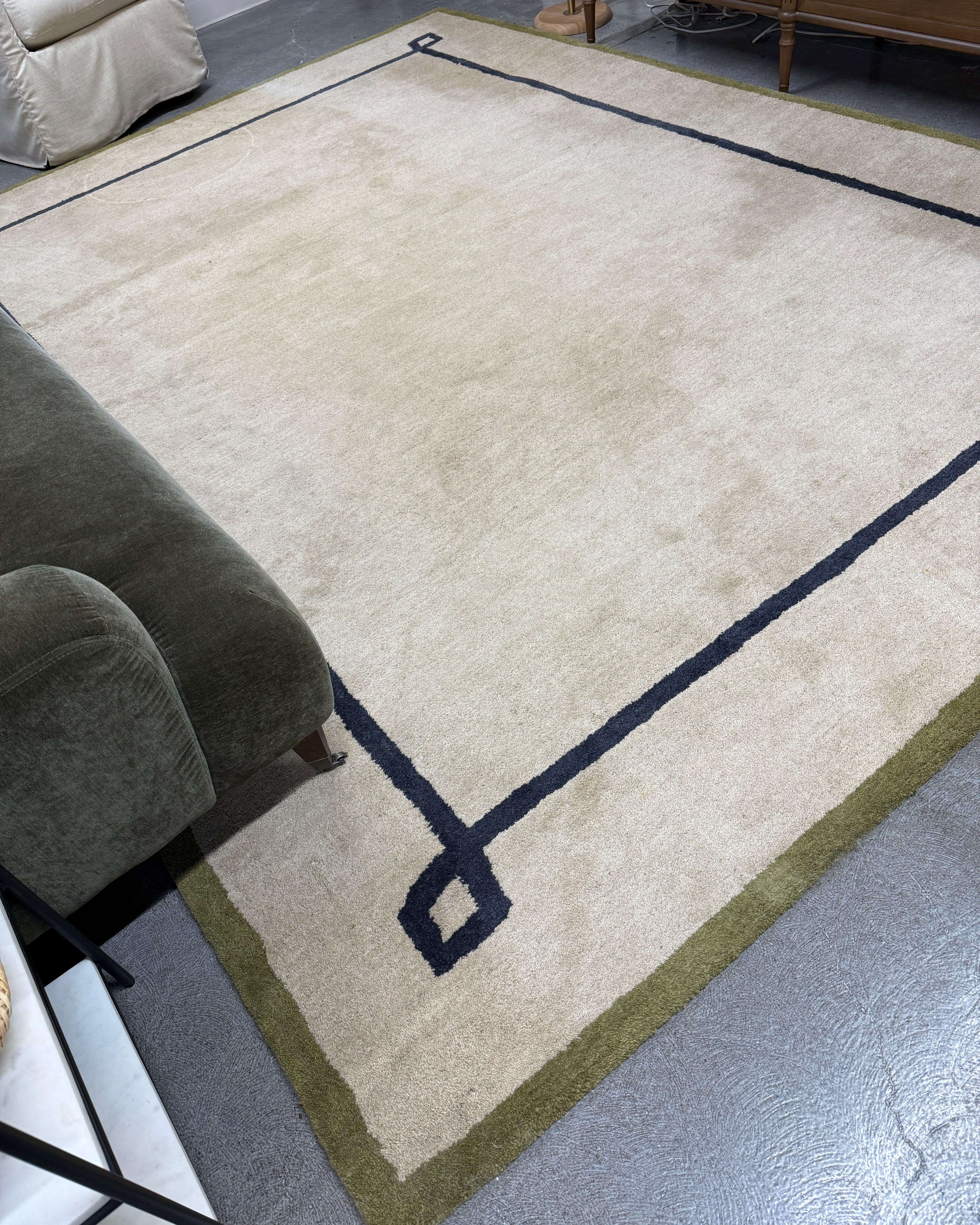 FLOOR MODEL - Nate Berkus Serge Bordered Wool Cozy Area Rug - 8'6" x 11'6" RUGS - floor model Dash & Albert