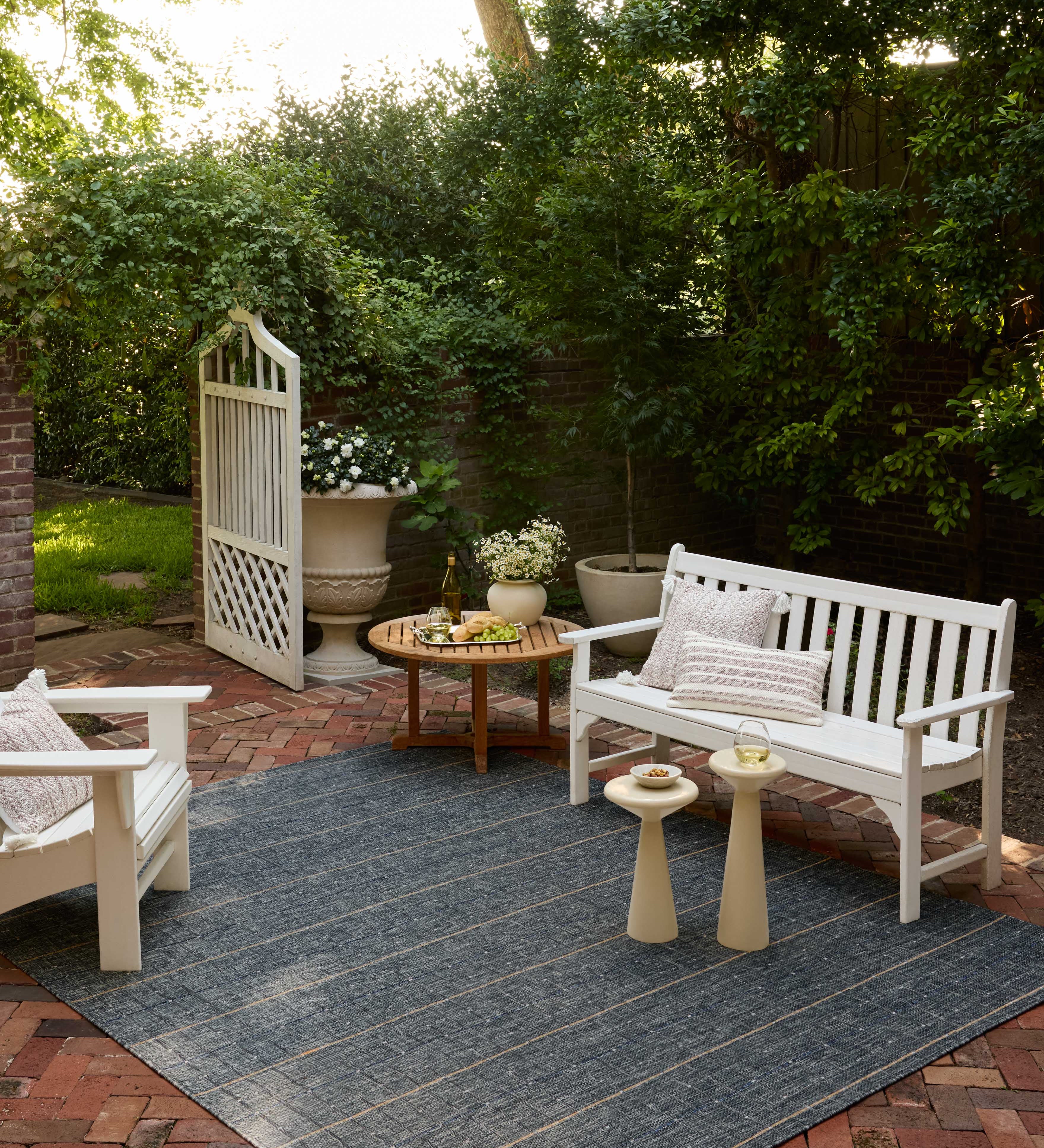 Loloi Birch Sky / Wheat Indoor/Outdoor Rug
