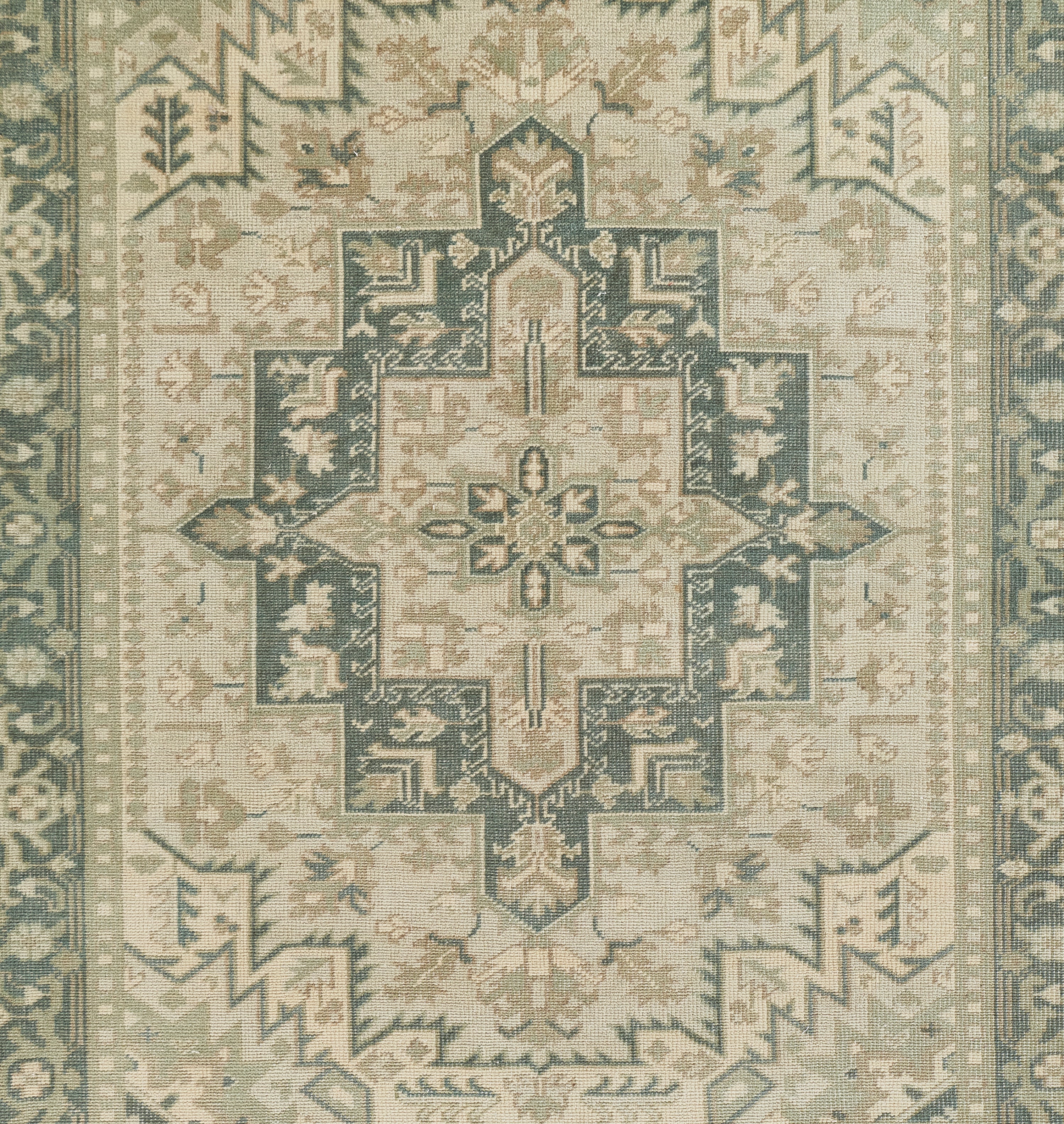 Concord Medallion Hand Knotted Area Rug RUGS - wool Momeni