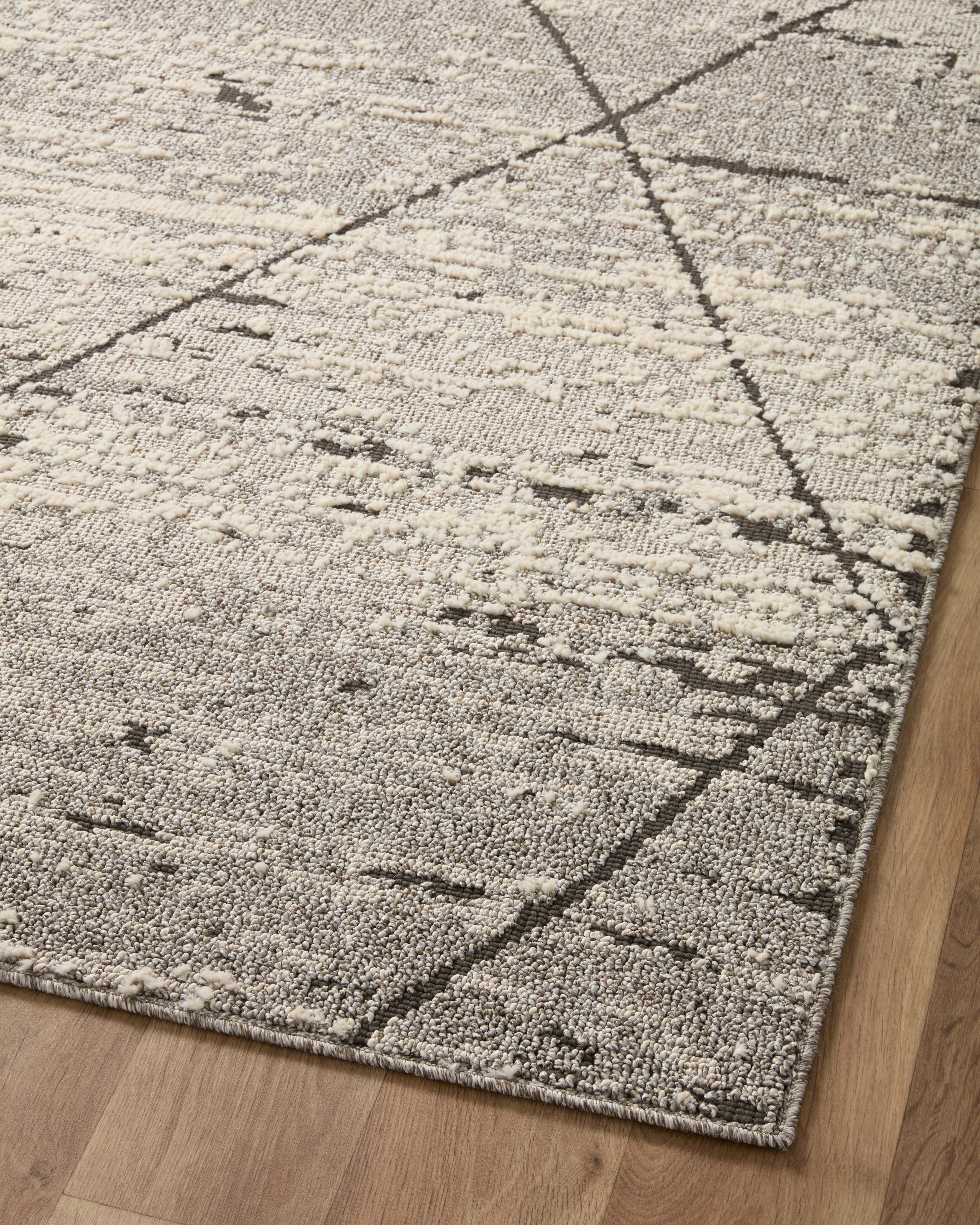 Loloi Fabian Grey / Charcoal Rug RUGS - synthetic Loloi