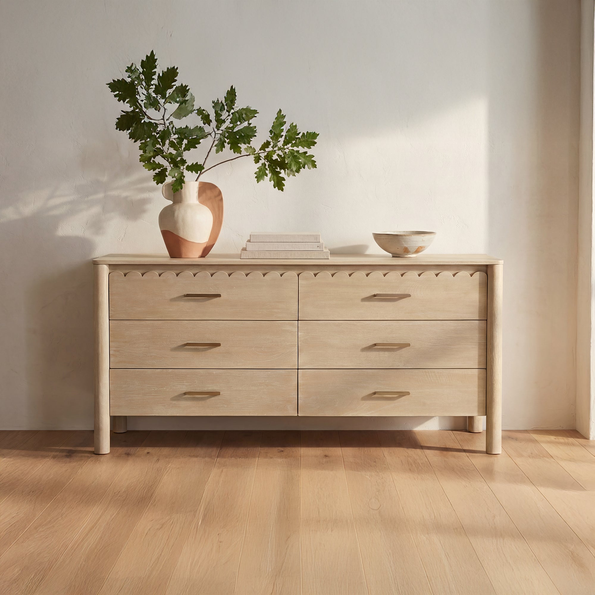 Willem Dresser FURNITURE - dresser Moe's Furniture