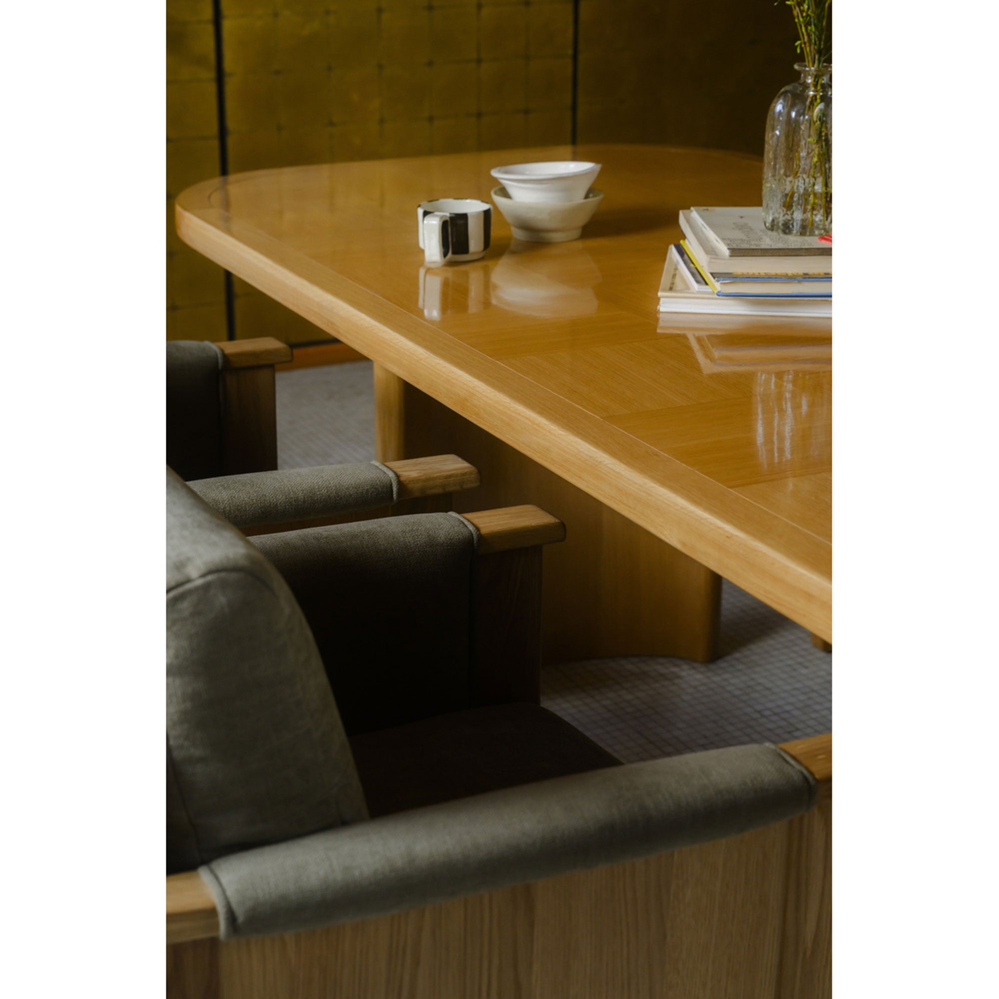 Miller Dining Table FURNITURE - dining table Moe's Furniture