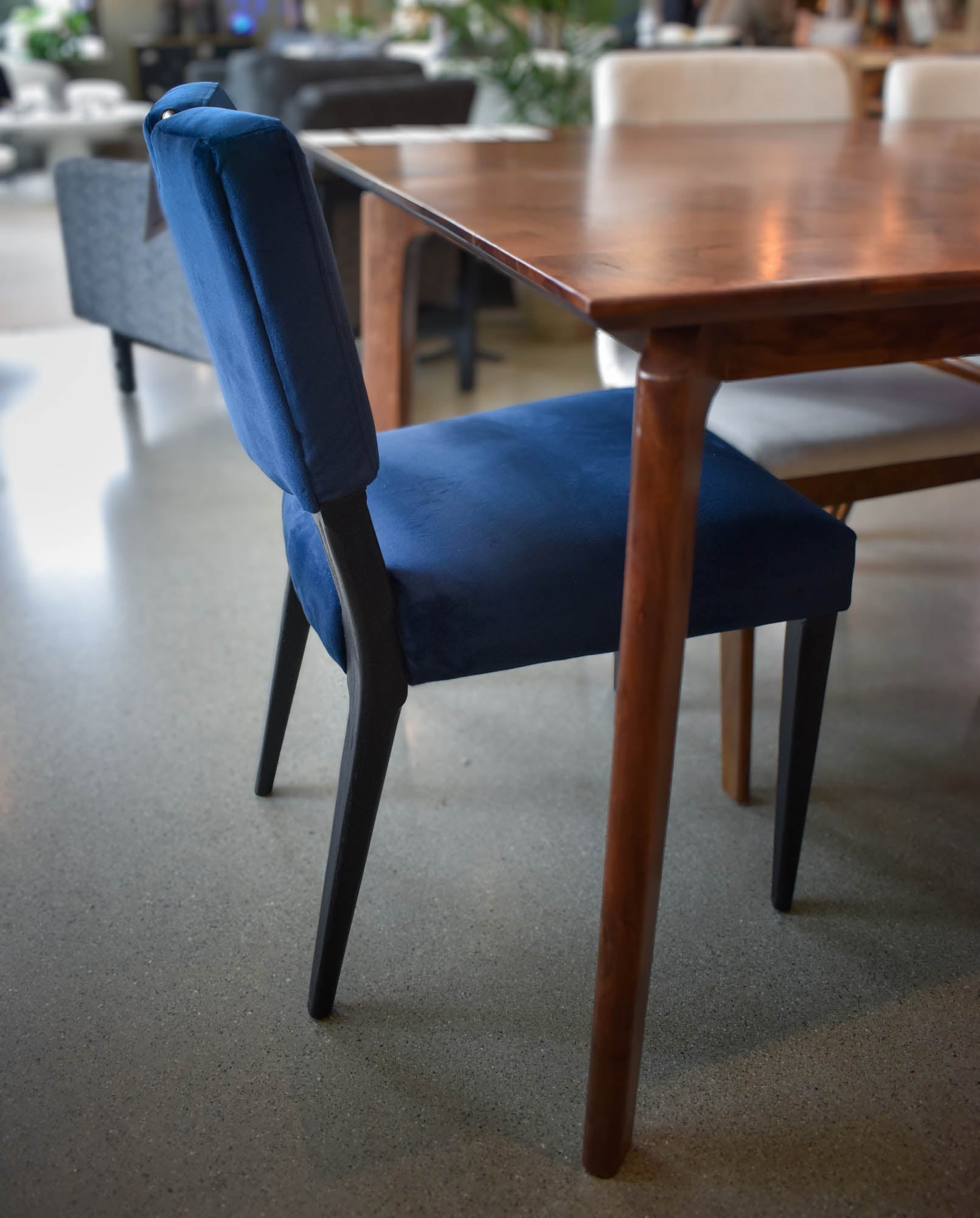 Kent Dining Table FURNITURE - dining tables LH IMPORTS