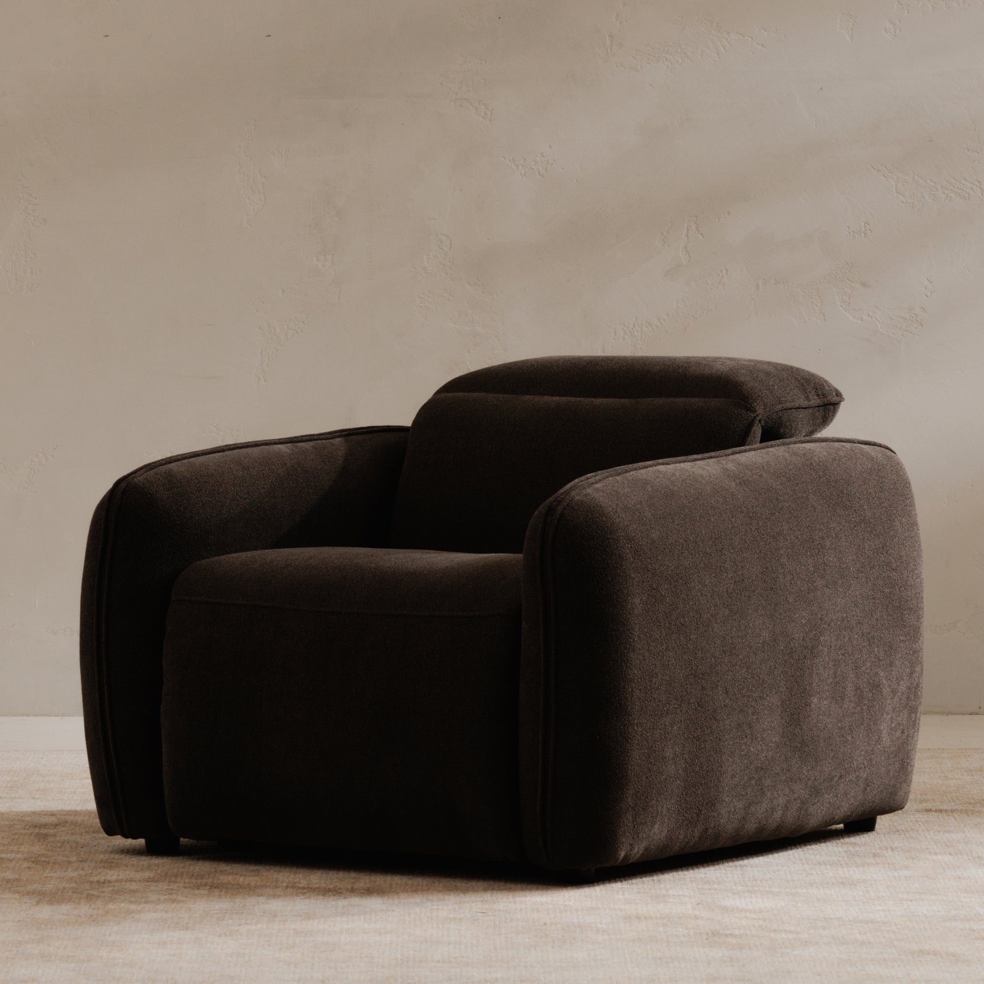 Eli Power Recliner Chair FURNITURE - lounge chair Moe's Furniture