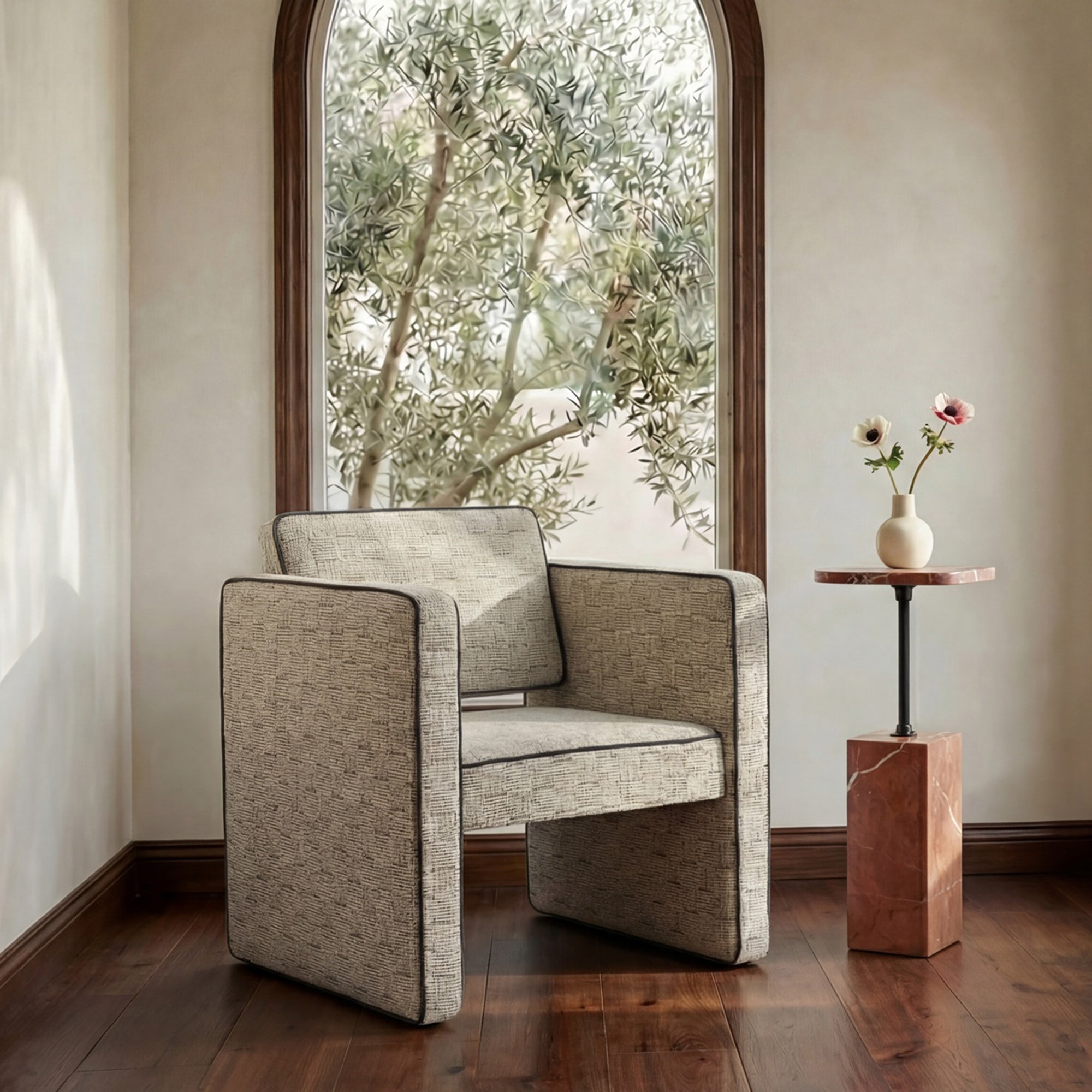 Hugo Accent Chair FURNITURE - accent chair Moe's Furniture