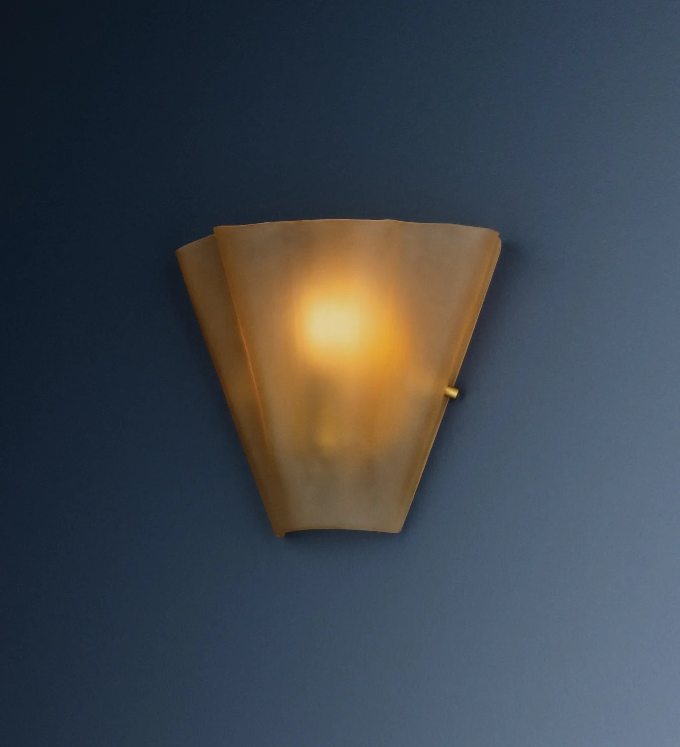 Queens Wall Sconce – view 2