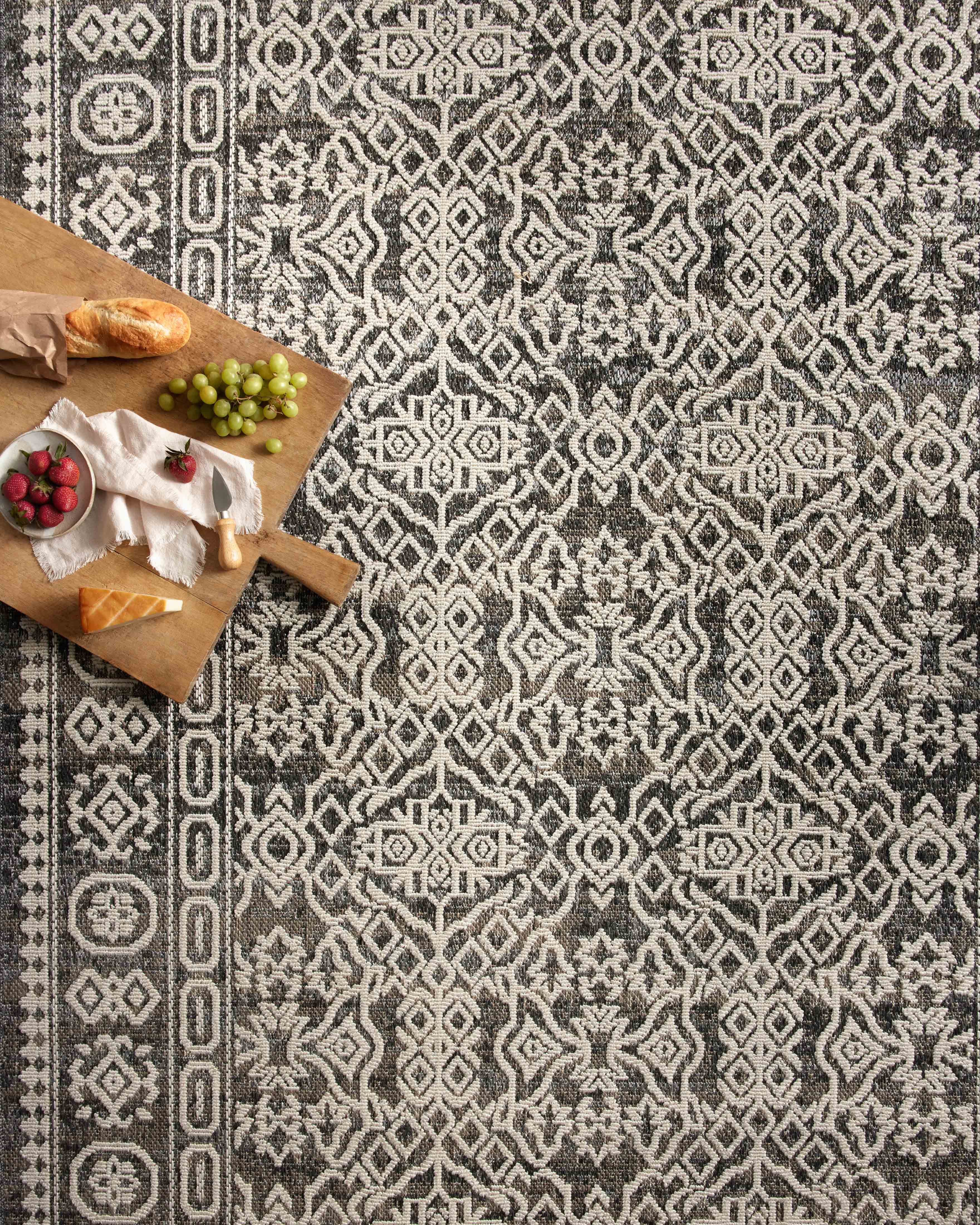 Loloi Rainier Pebble / Ivory Rug Loloi