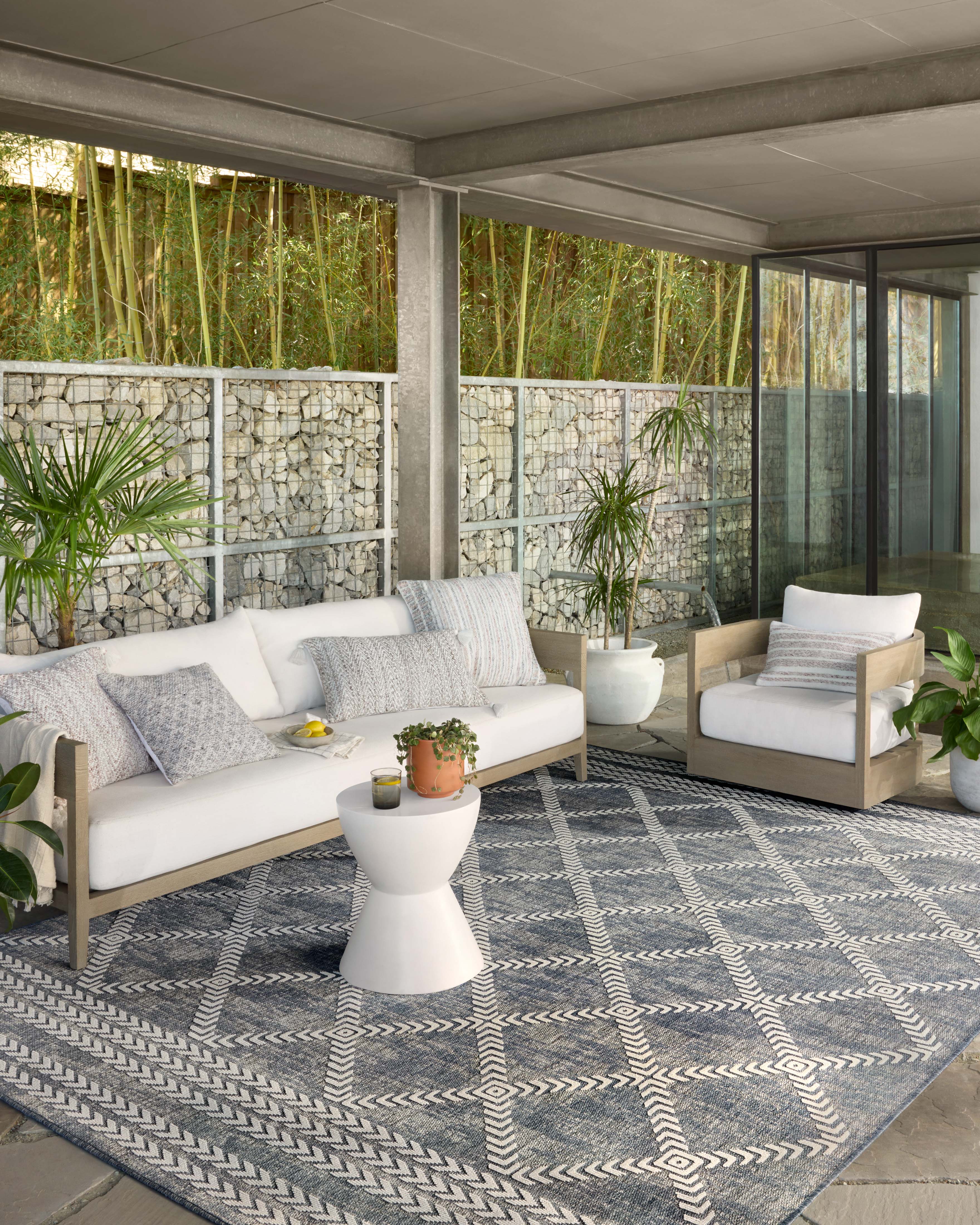 Loloi Rainier Denim / Ivory Rug No.1 RUGS - synthetic Loloi 18" x 18"