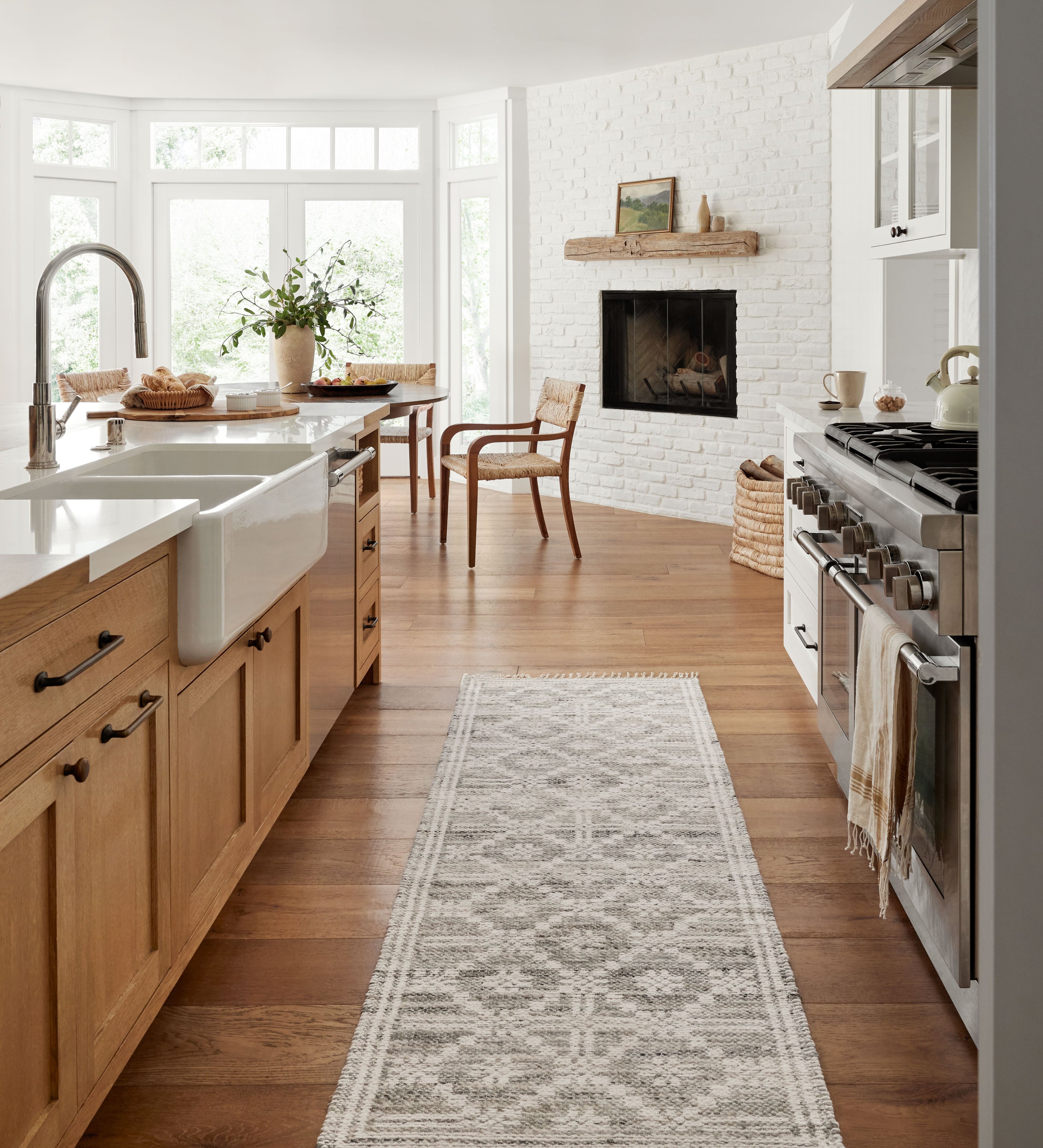 Angela Rose x Loloi Rivers Lagoon / Ivory Rug 0-RUGS-patterned Loloi