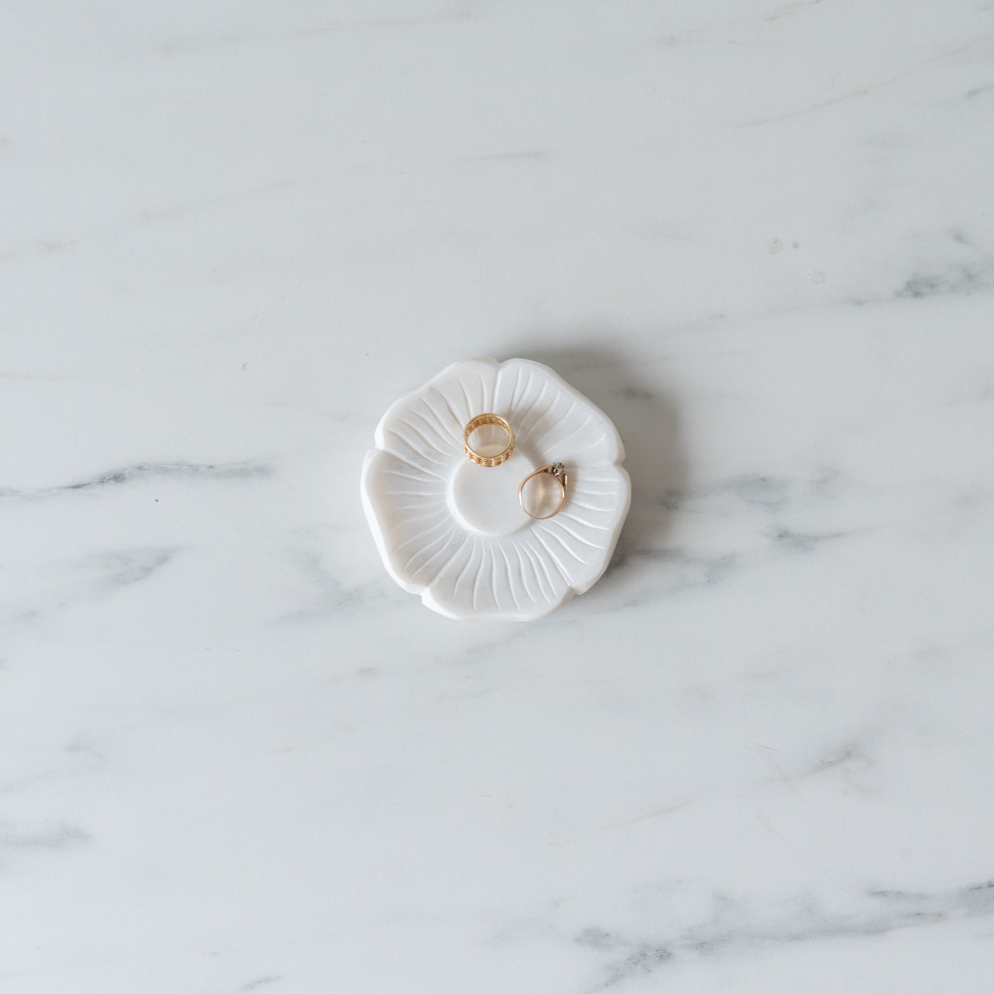 Marble Petal Dish - Rug & Weave