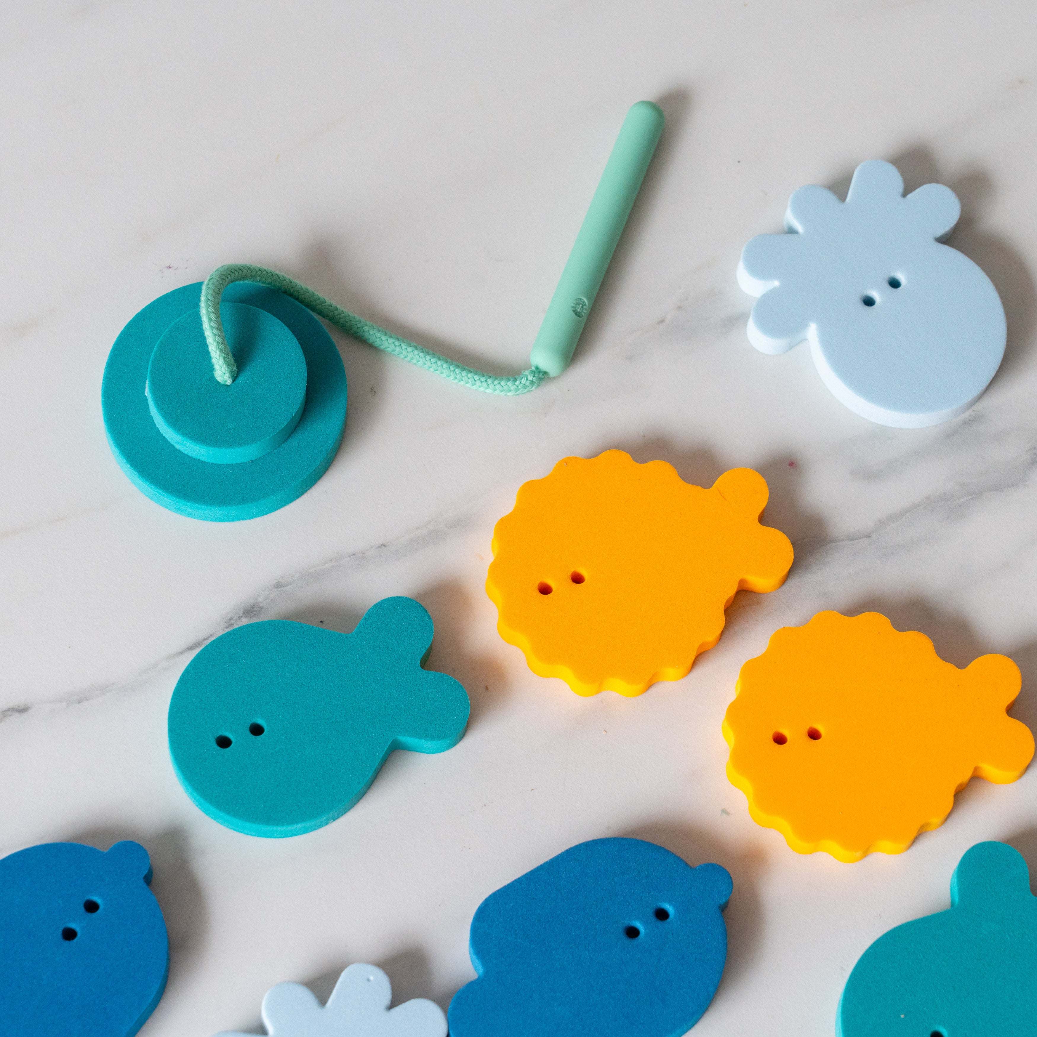 Rug & Weave - Foam Fisherman Bath Game