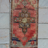 1'3" x 2'8" Vintage Oushak Rug RUGS - vintage Rug & Weave Rugs