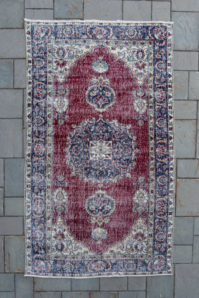 3'9" x 6'5" Vintage Oushak Rug RUGS - vintage Rug & Weave Rugs