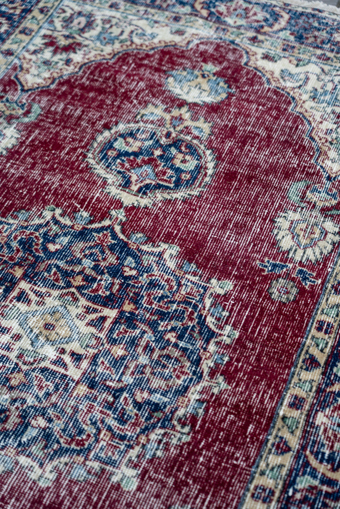 3'9" x 6'5" Vintage Oushak Rug RUGS - vintage Rug & Weave Rugs