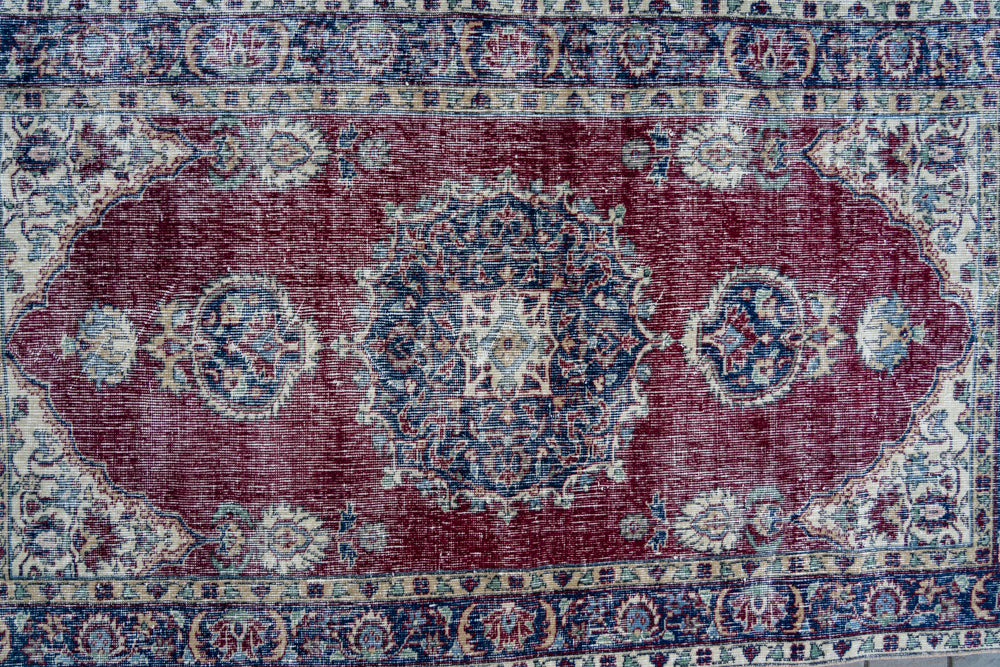 3'9" x 6'5" Vintage Oushak Rug RUGS - vintage Rug & Weave Rugs