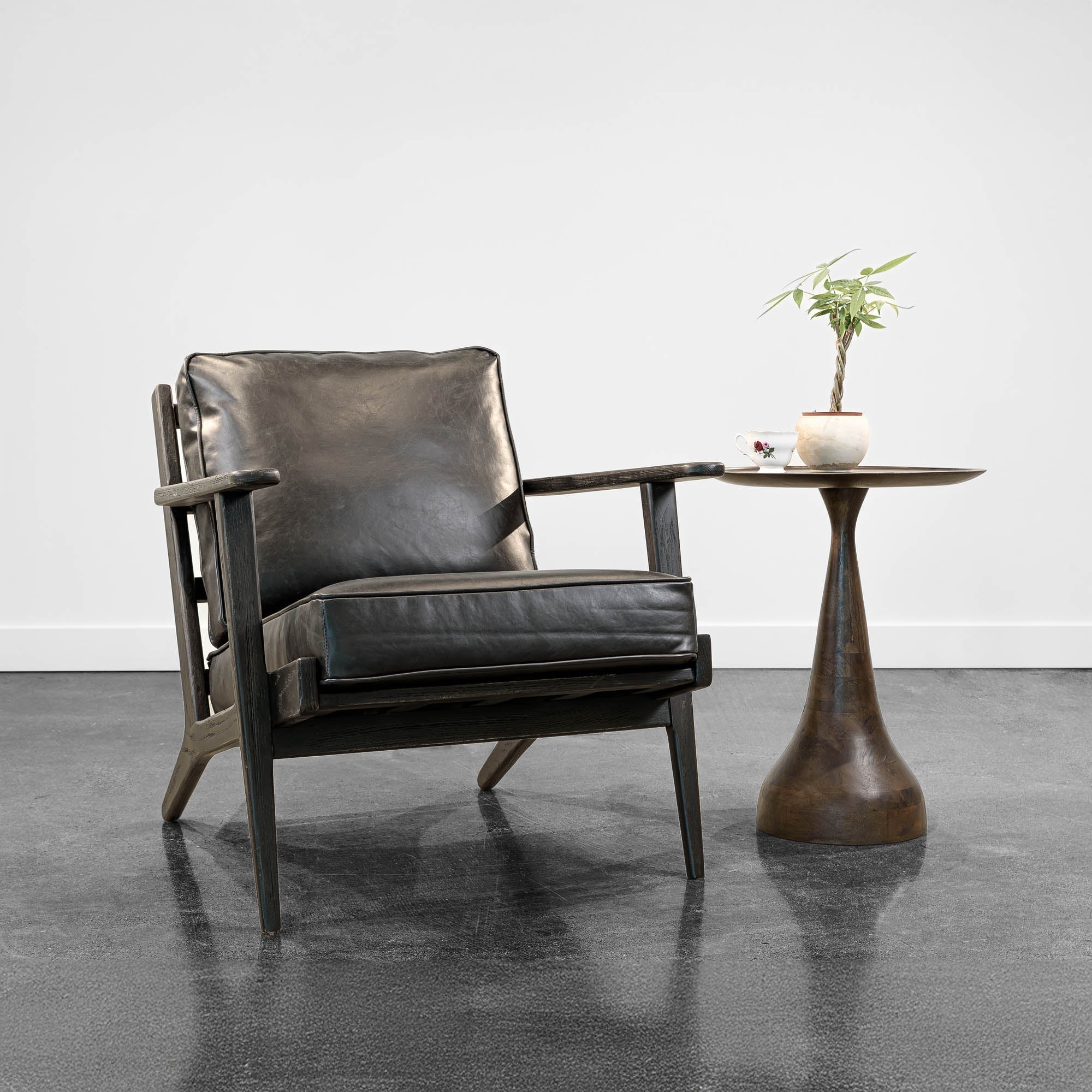 June Arm Chair FURNITURE - accent chair LH IMPORTS