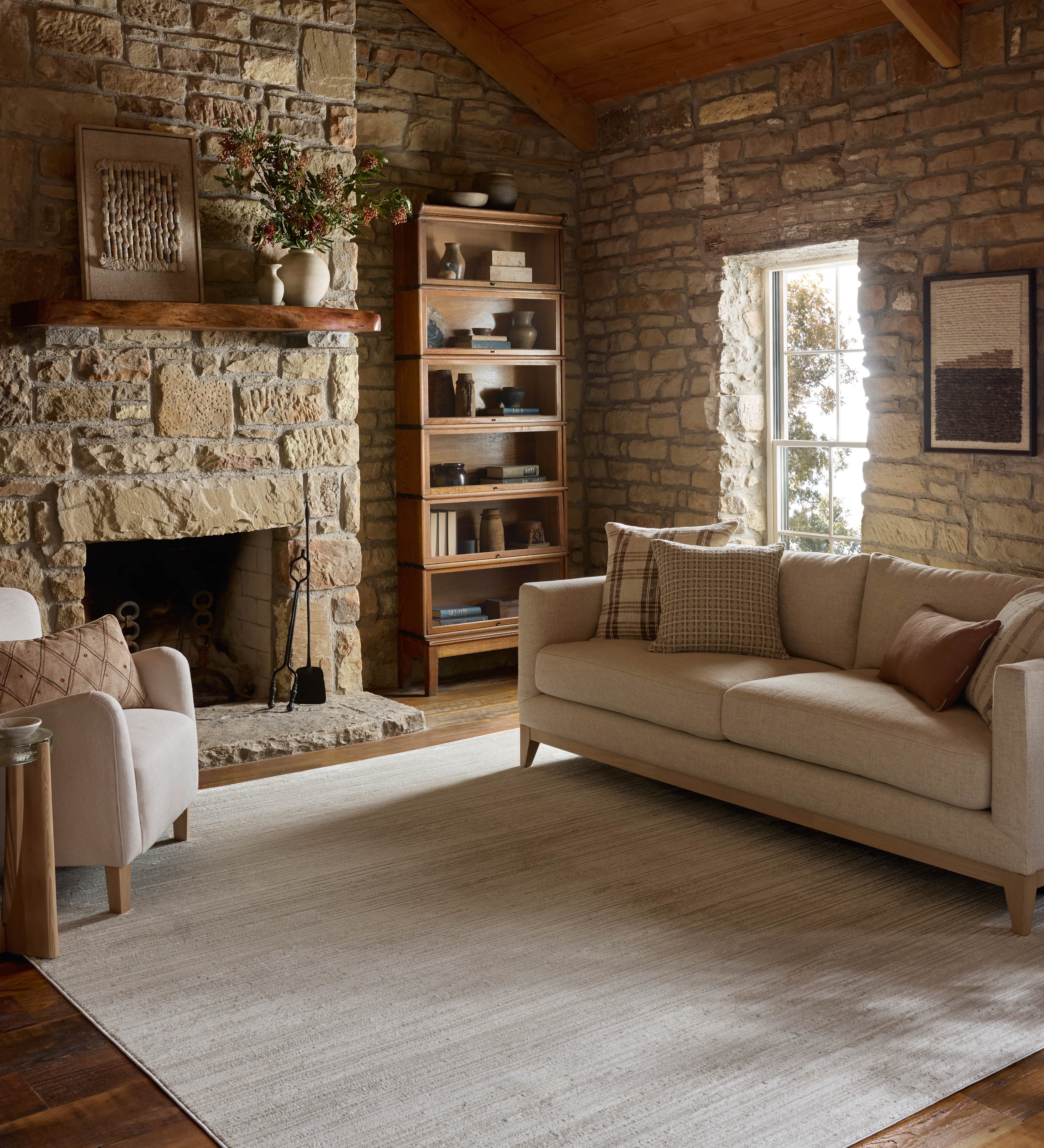 Loloi Townes Beige / Ivory Rug