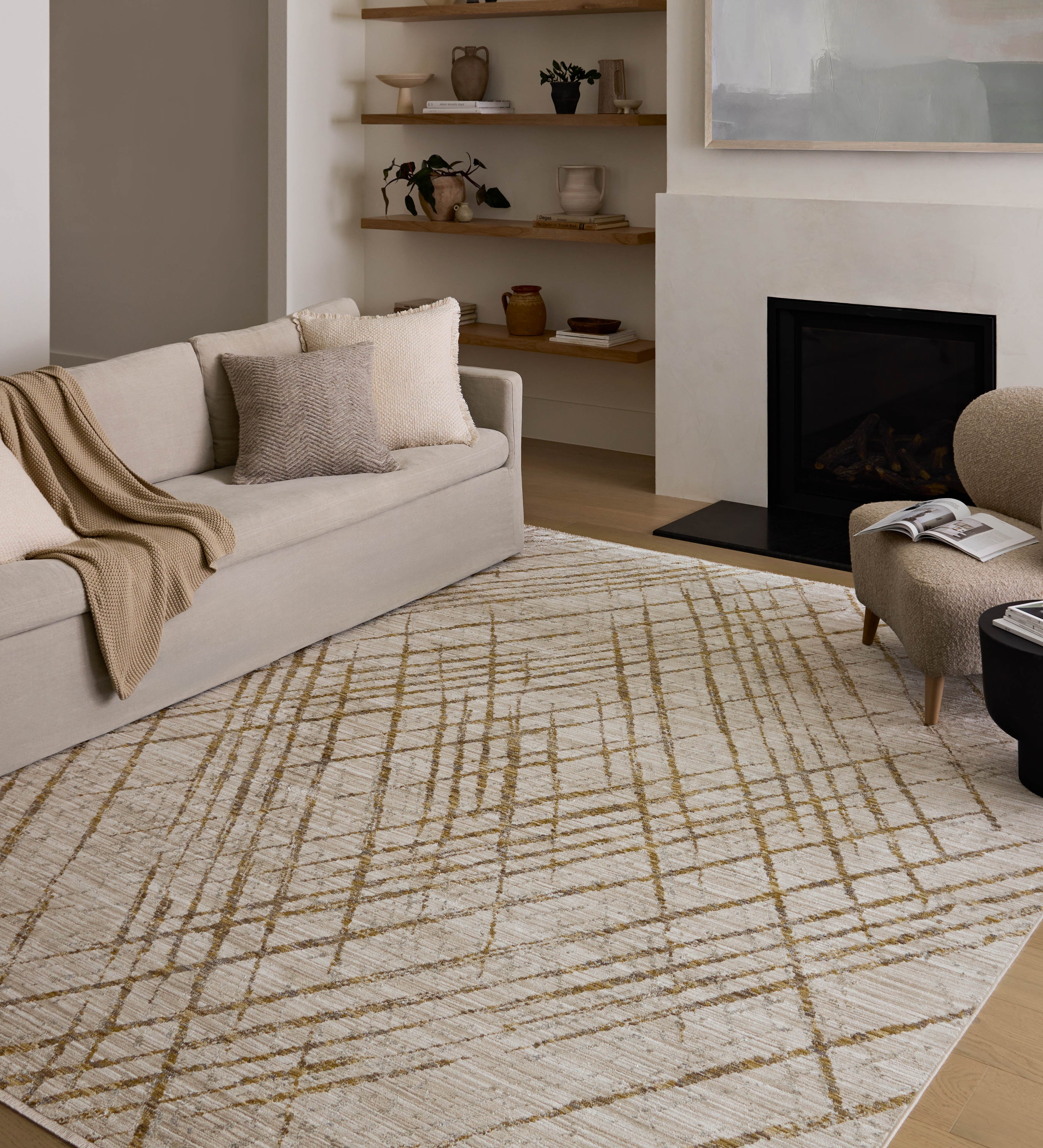 Loloi Wade Beige / Gold Rug