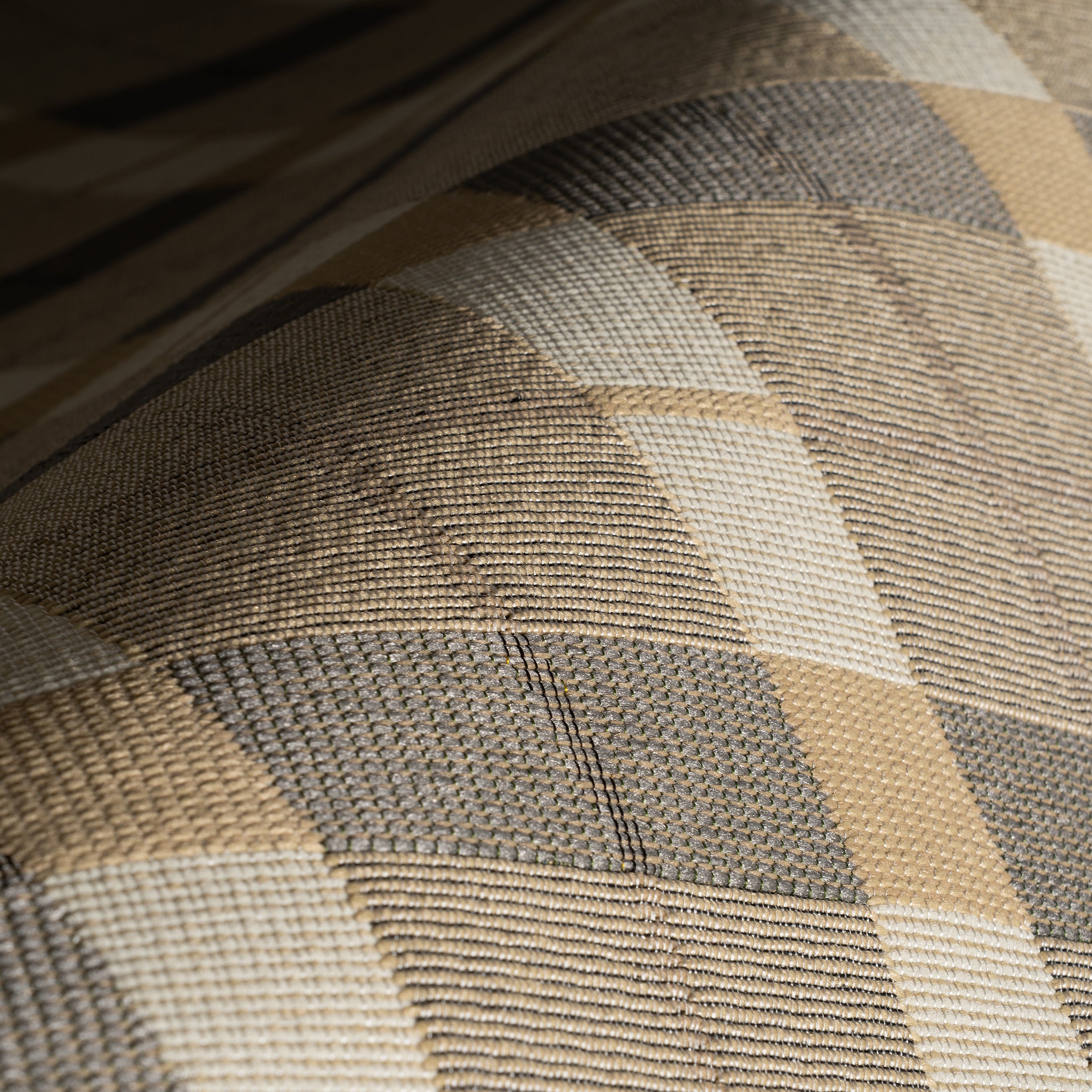 Sundara Modern Plaid Indoor/Outdoor Rug RUGS - synthetic Dash & Albert