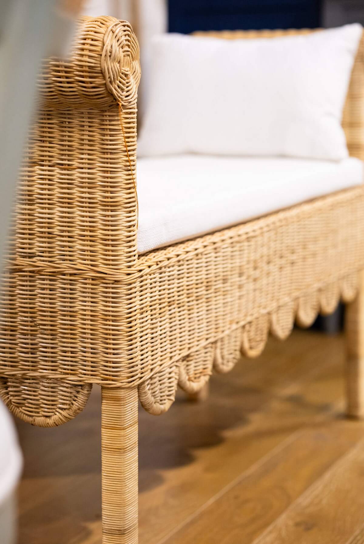 Newport Scalloped Bench FURNITURE - ottoman Bramble