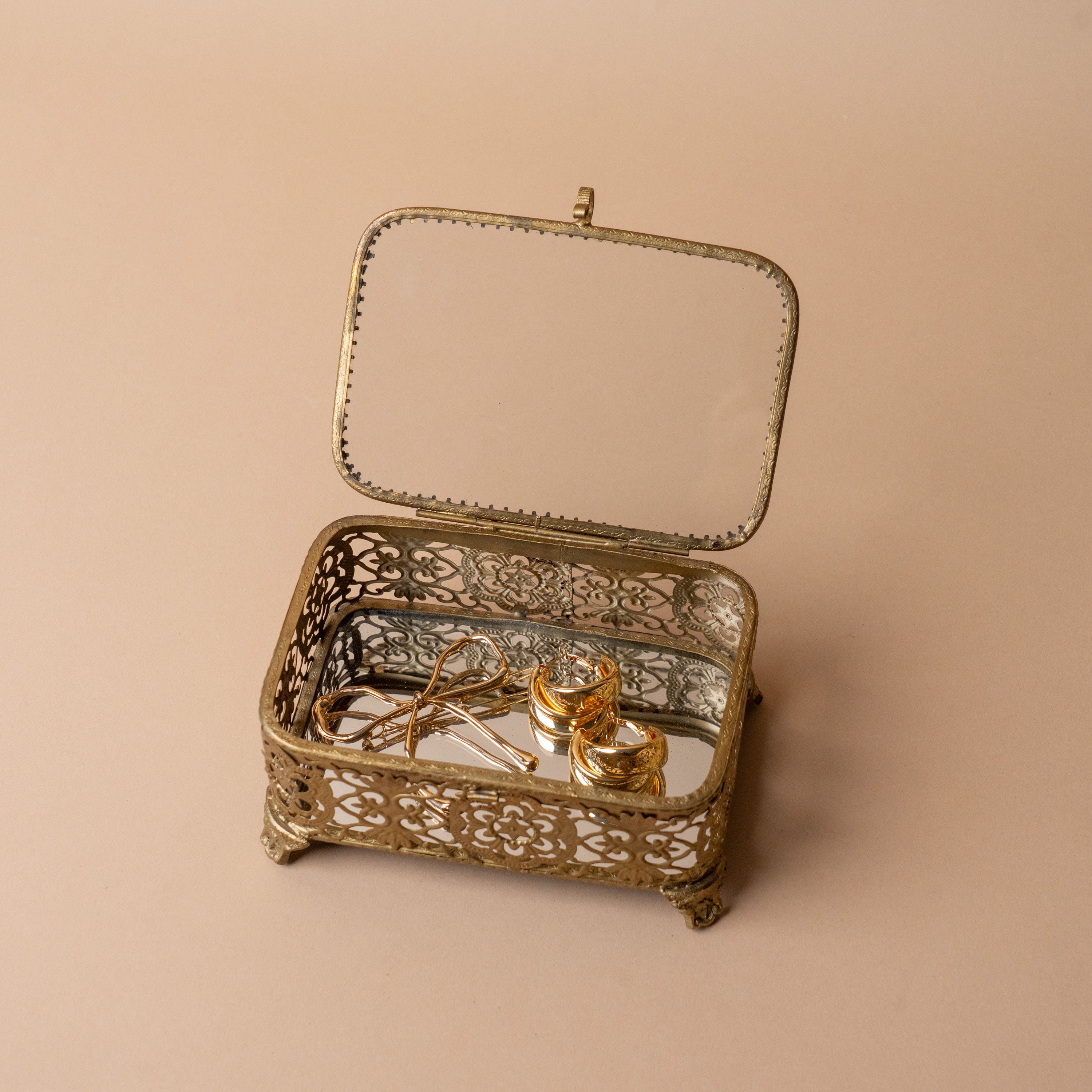 Filigree Mirrored Storage Box decorative box Silver Tree Home & Holiday (Faire)