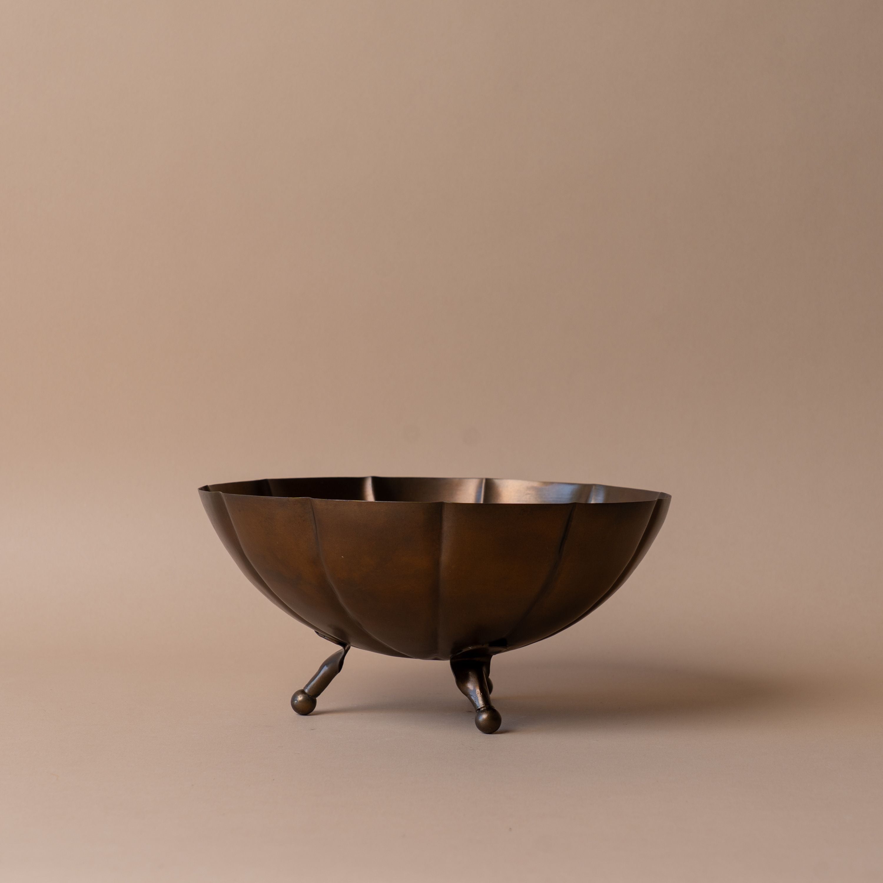 Brass Scallop Footed Bowl, Large