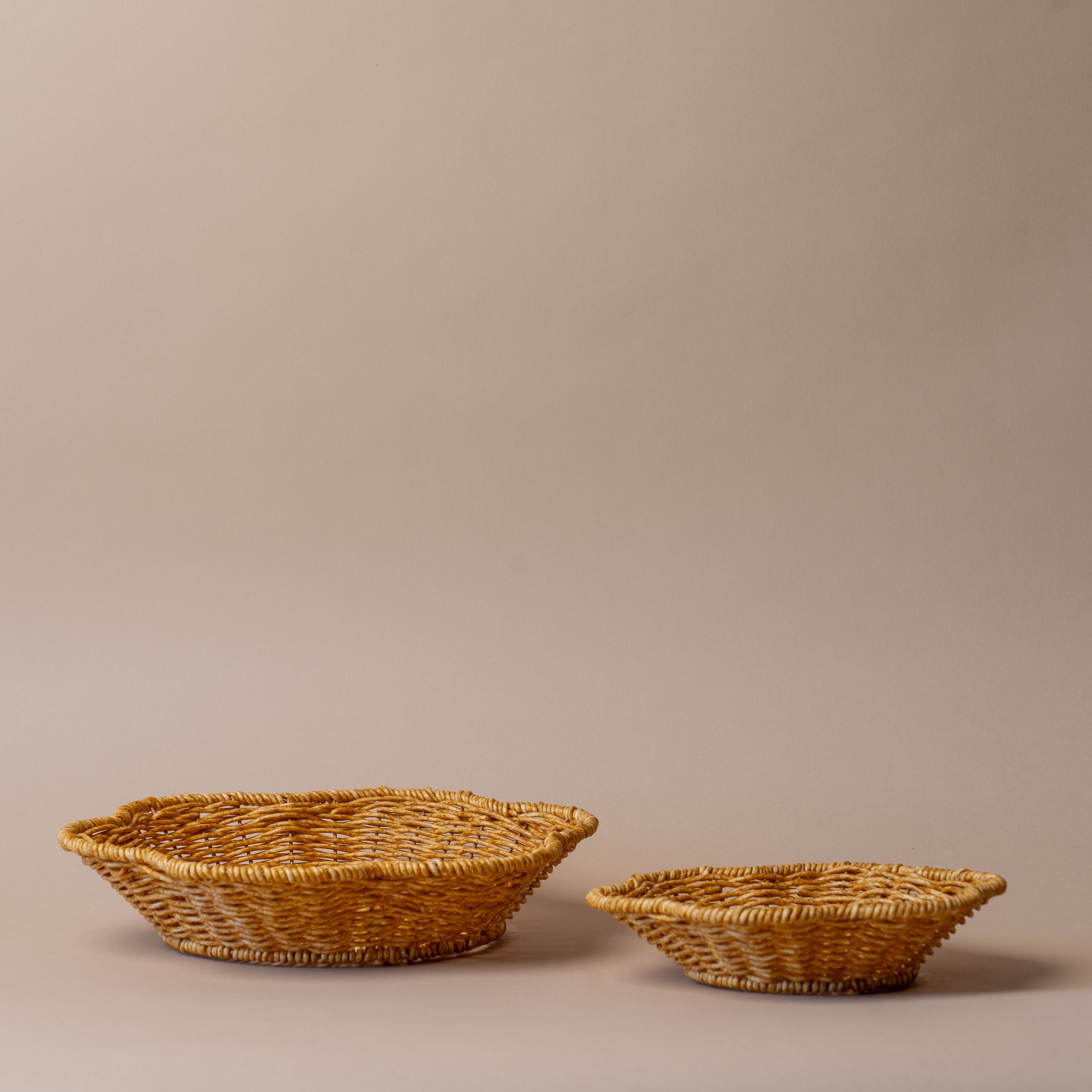 Floral Shape Basket Tray basket Whisper Mint (Faire)