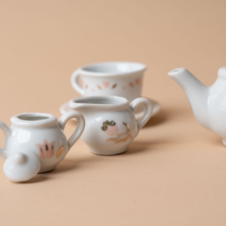 Porcelain Tea Set FINNBIRD - tea set FIRE THE IMAGINATION