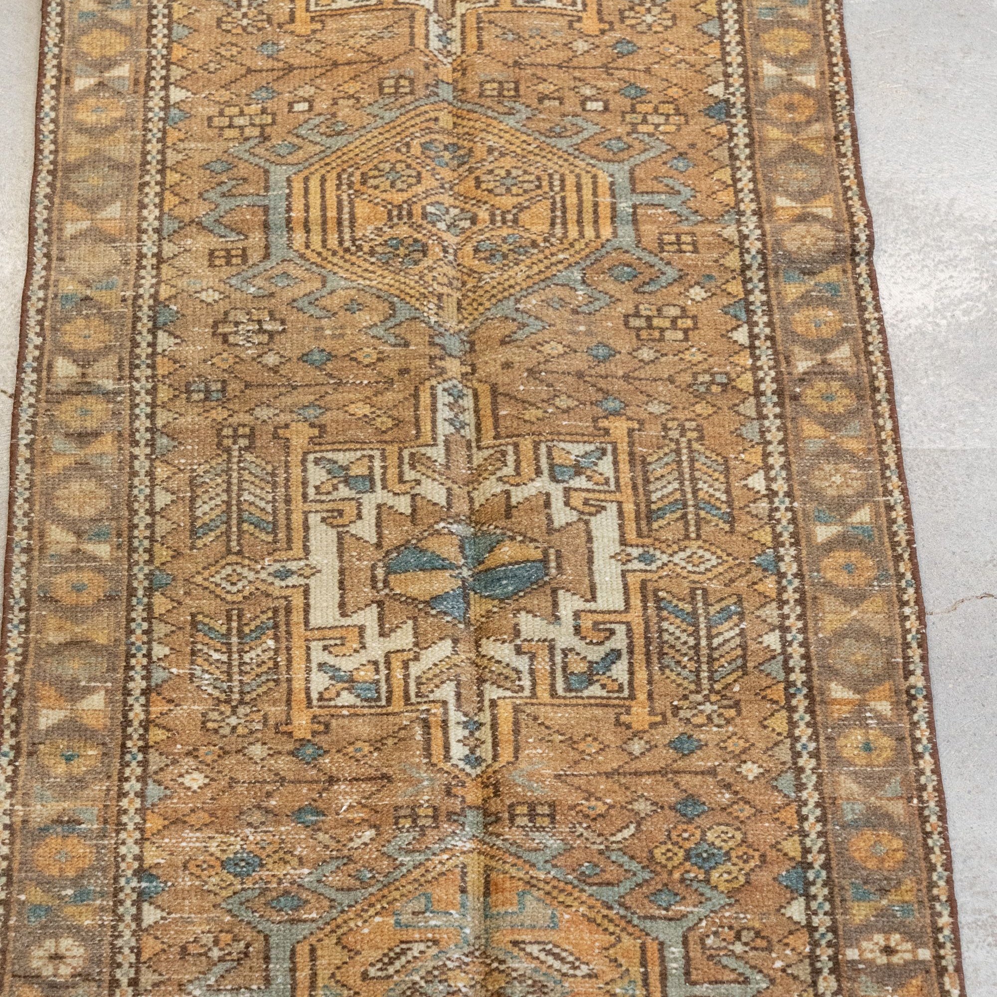 NEW VINTAGE RUG #5 VINTAGE - rug Rug & Weave Rugs