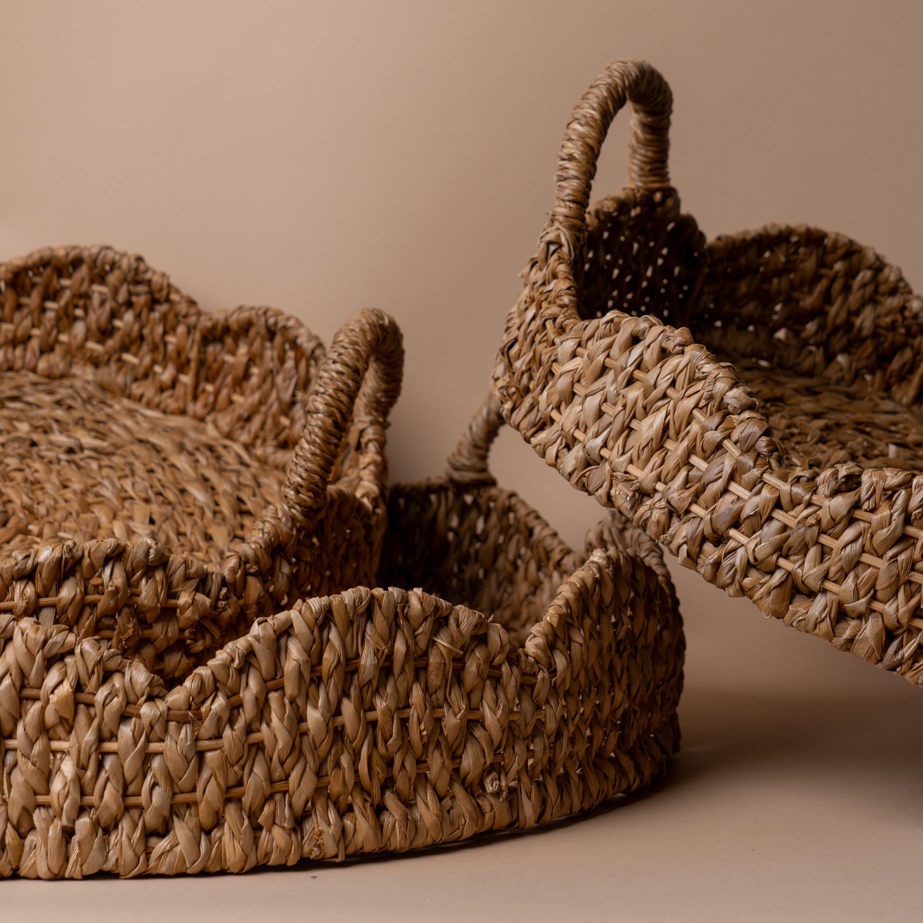 Round Scalloped Bankuan Trays tray Creative Co-op (DYA)