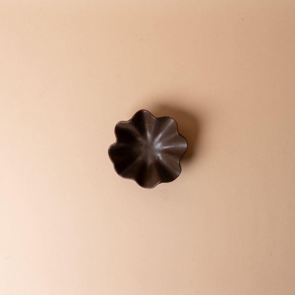 Brown Ribbon Shaped Stoneware Dish dish Creative Co-op (DYA)