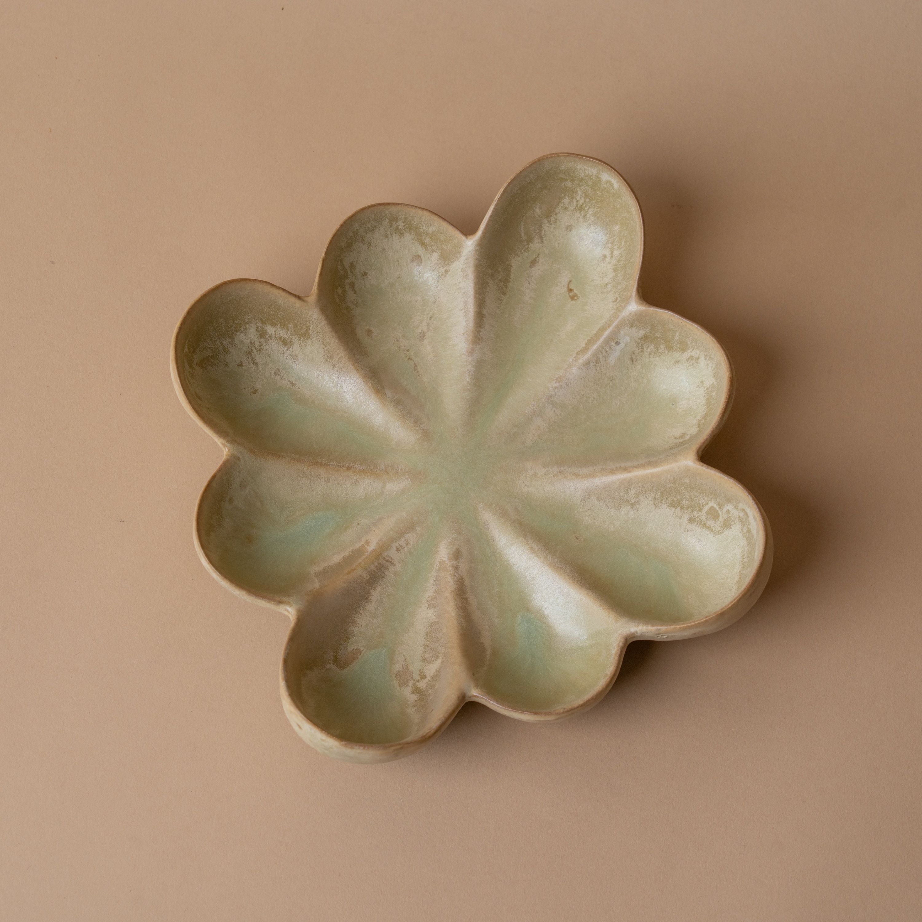 Stoneware Floral Dish with Reactive Glaze tray Creative Co-op (DYA)