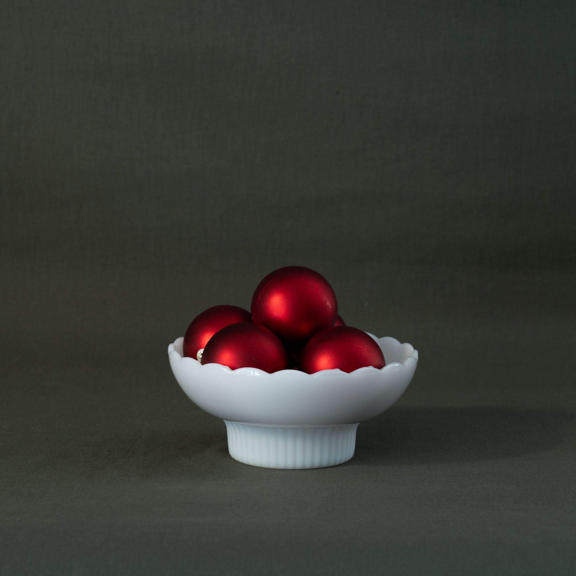 Vintage Scallop Pedestal Bowl - Rug & Weave