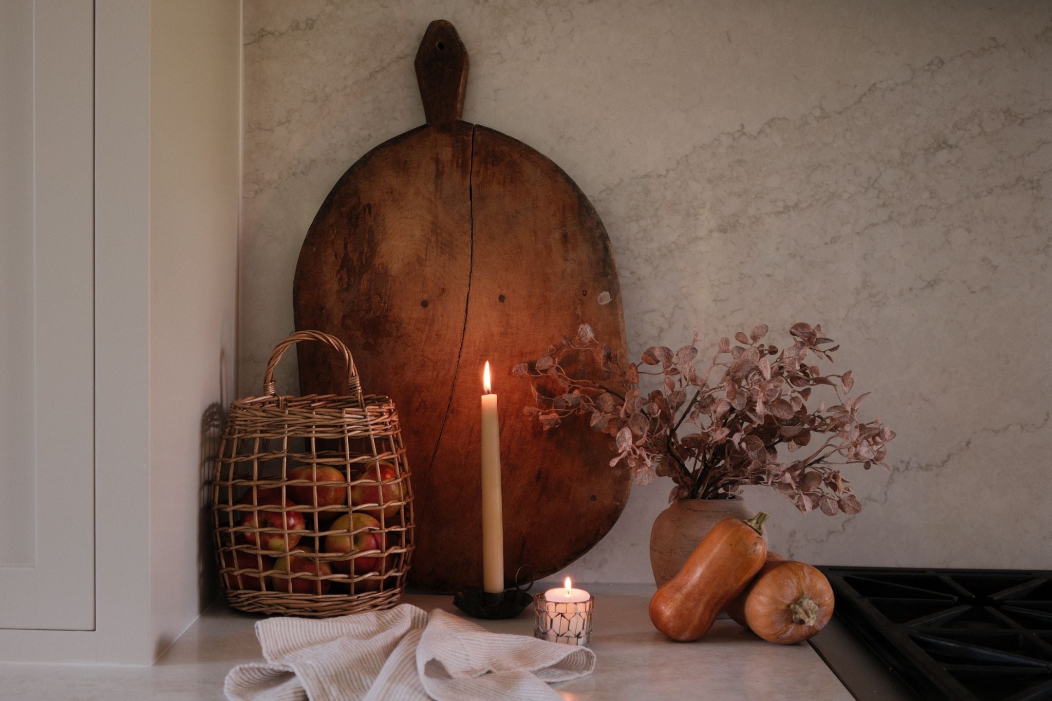 Open Weave Wall Basket wall basket Bacon Basketware (Faire)